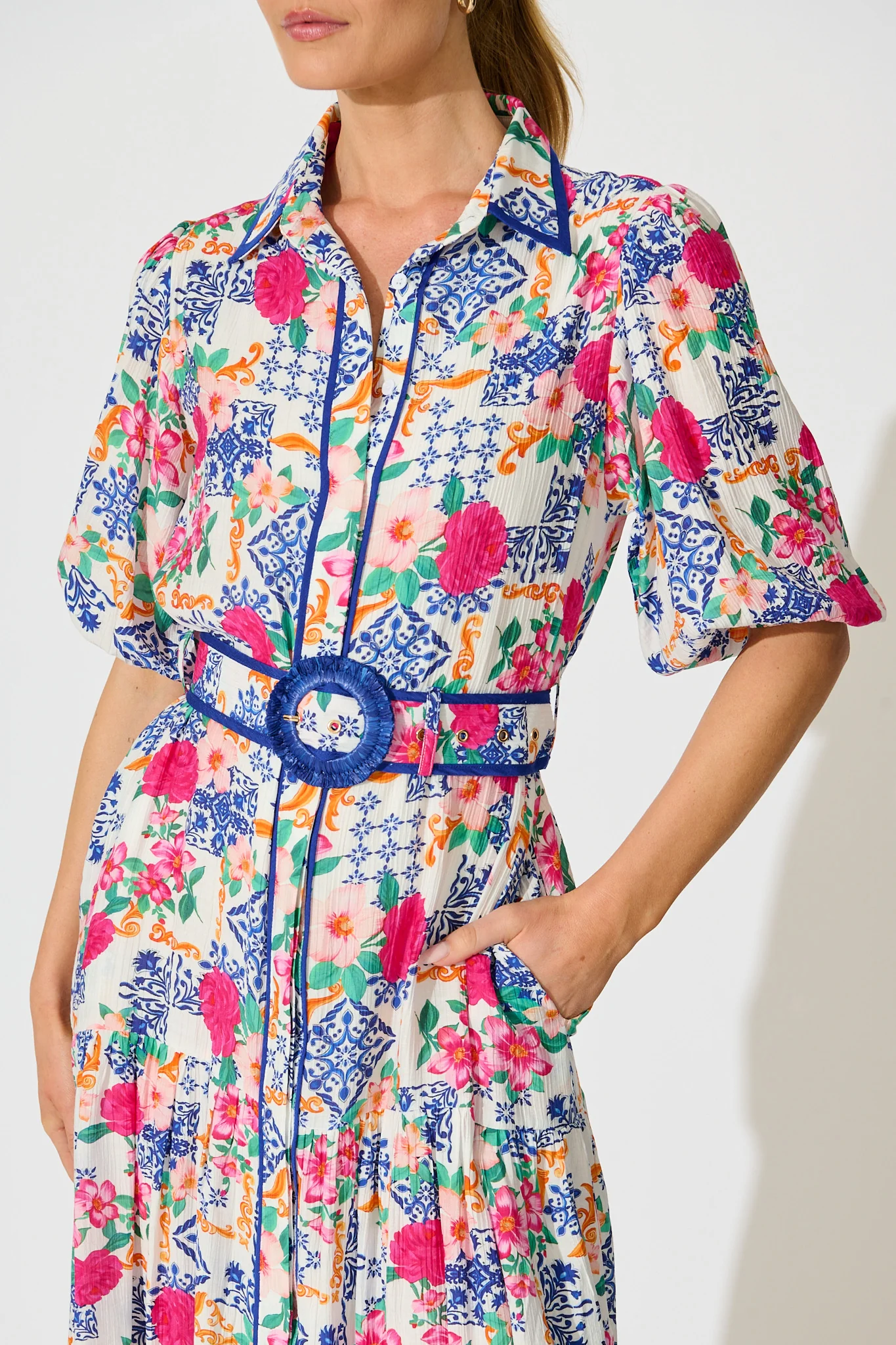 Adaluna Maxi Shirt Dress in White with Blue Multi Print - Image 5