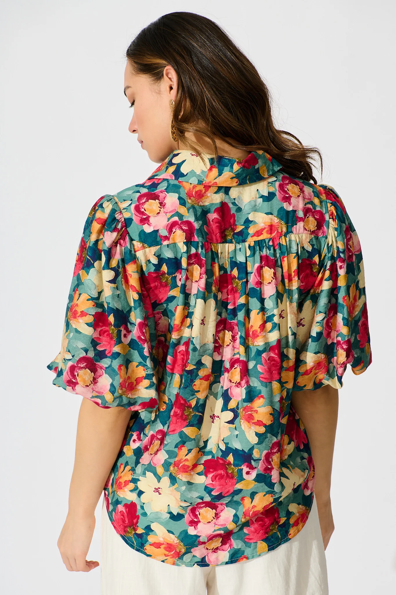 Aeryn Shirt in Jade Floral Print - Image 3