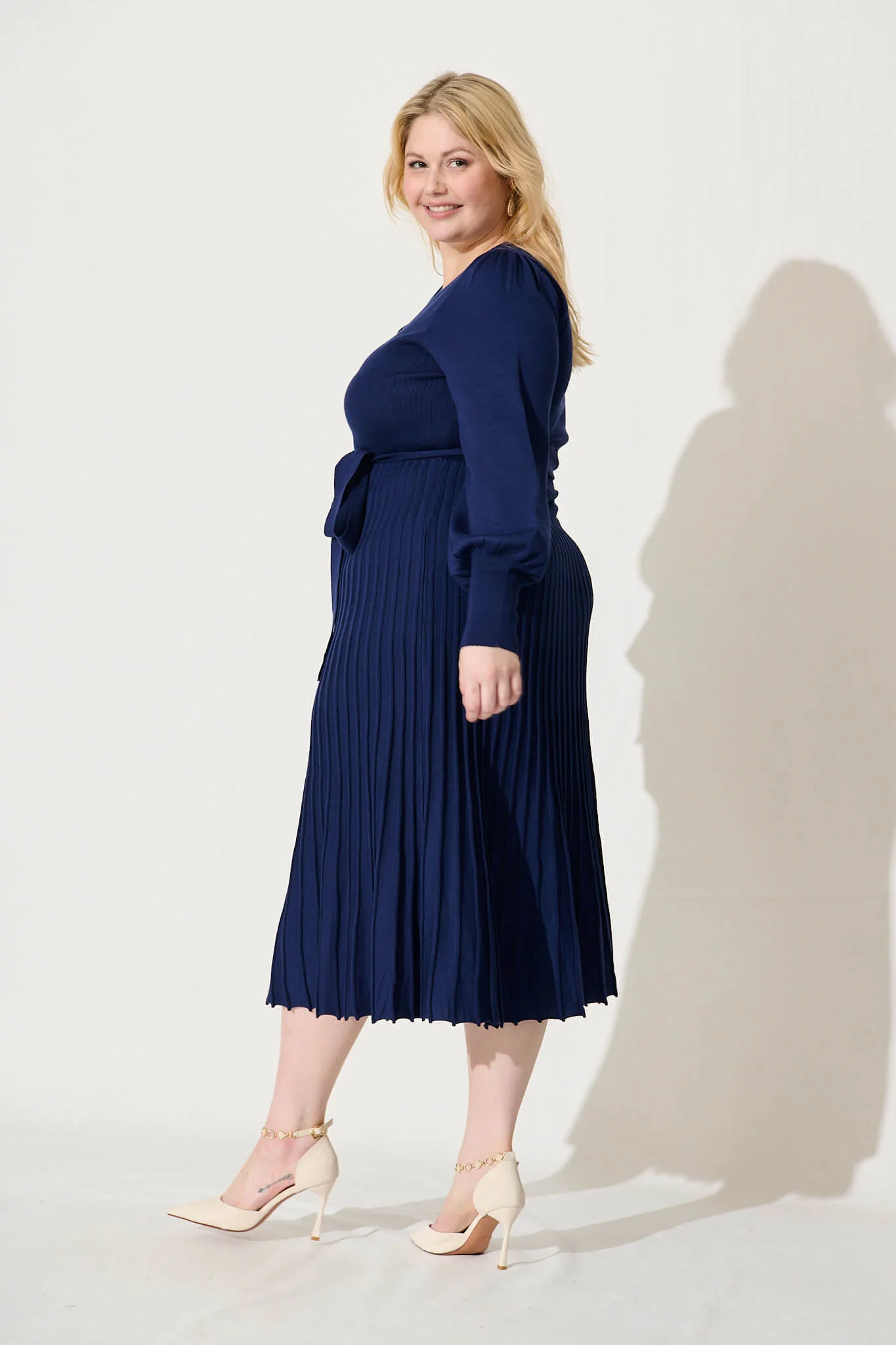 Albi Midi Knit Dress In Navy Cotton Blend - Image 8