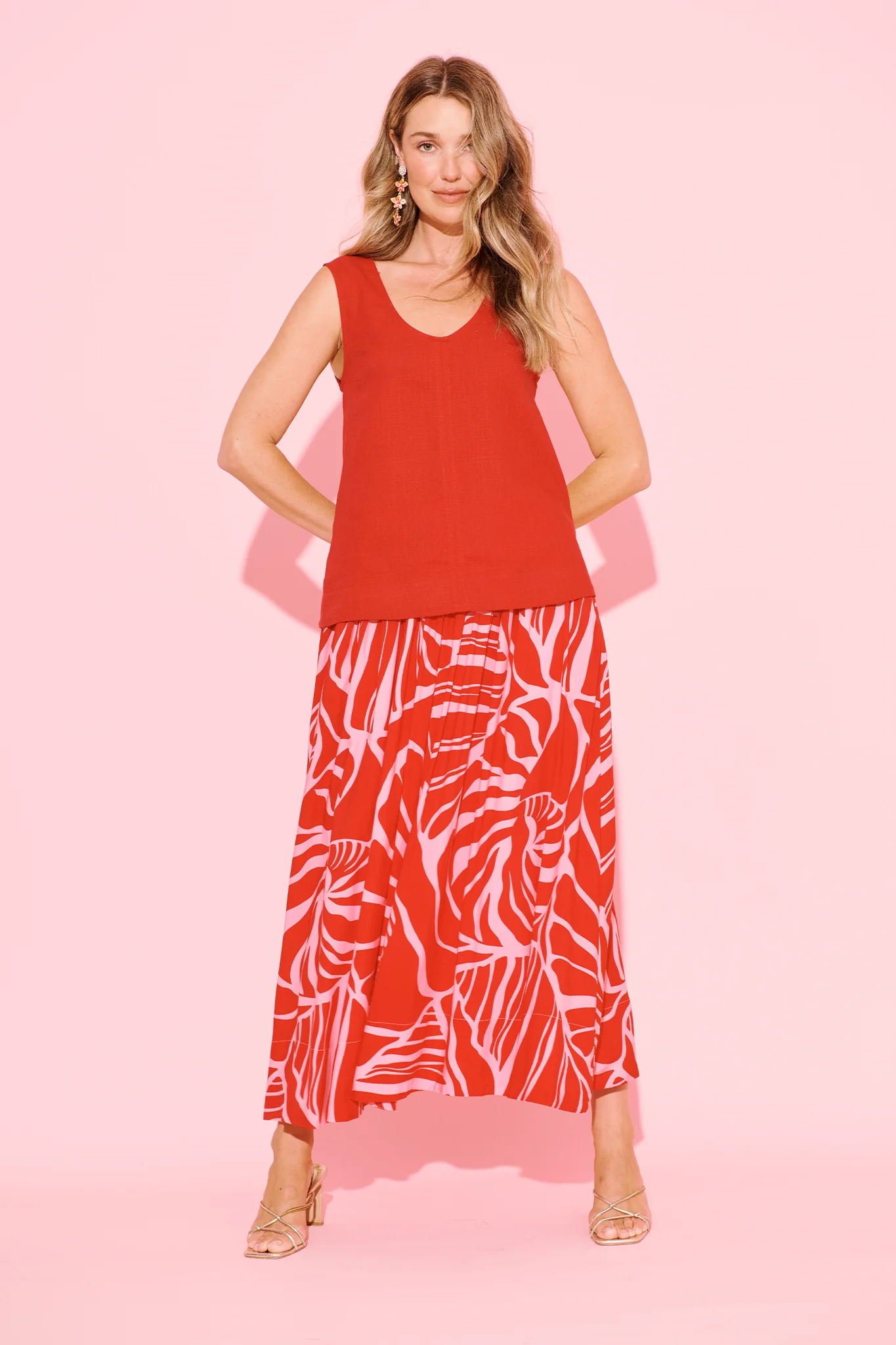 Alula Top in Red Linen Blend - Image 5