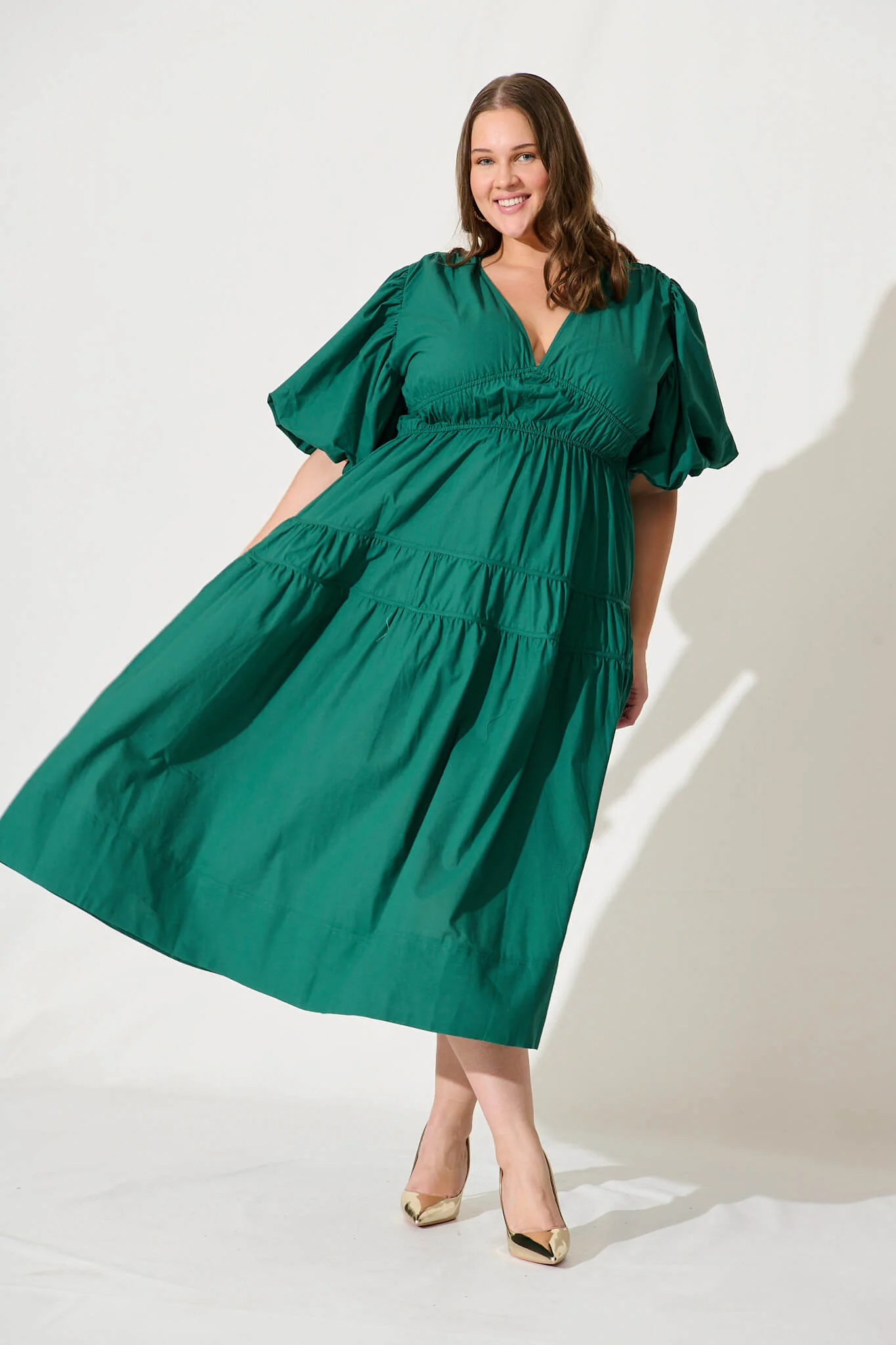 Amalie Midi Dress In Green Cotton - Image 12