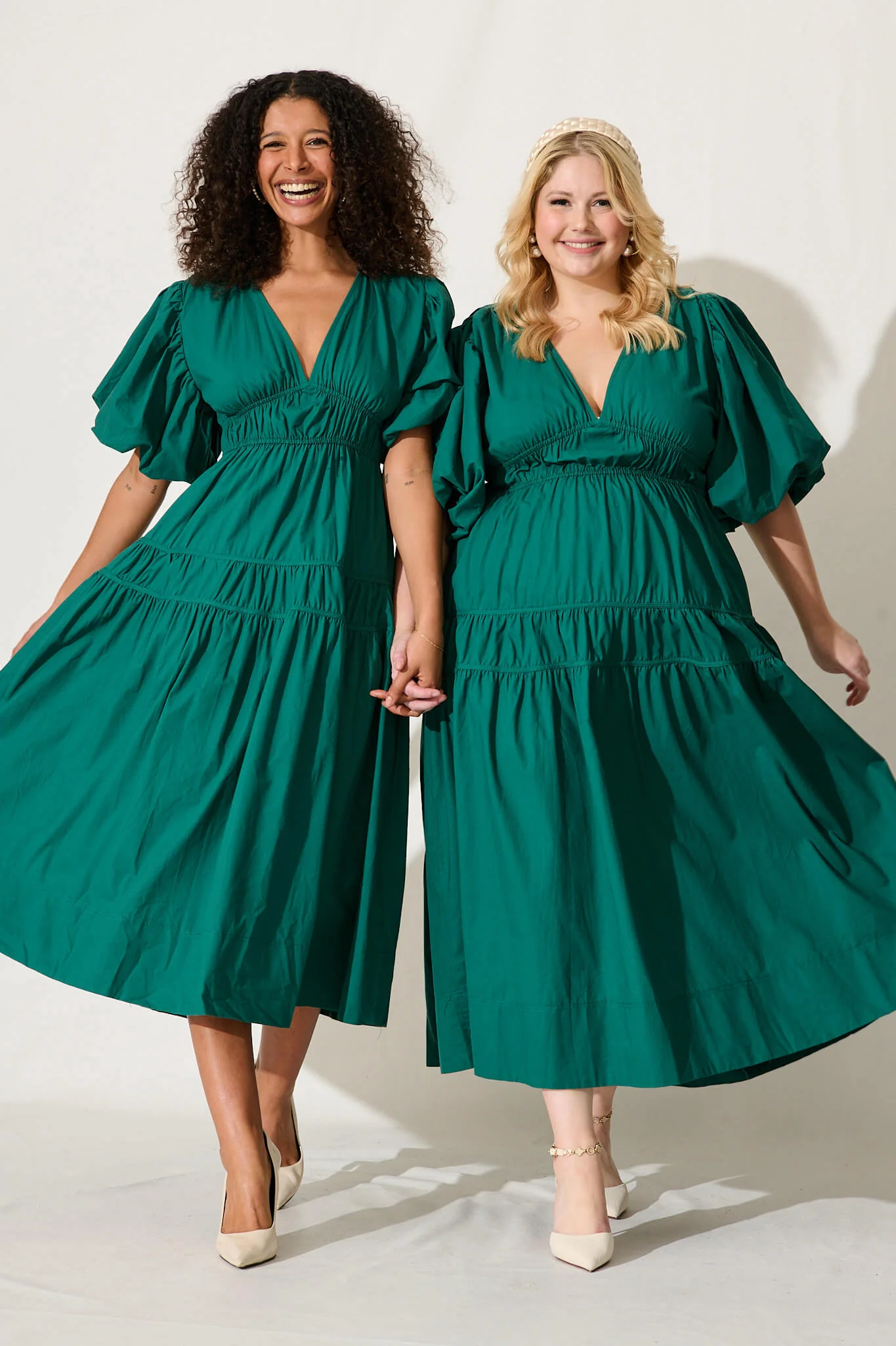 Amalie Midi Dress In Green Cotton - Image 5