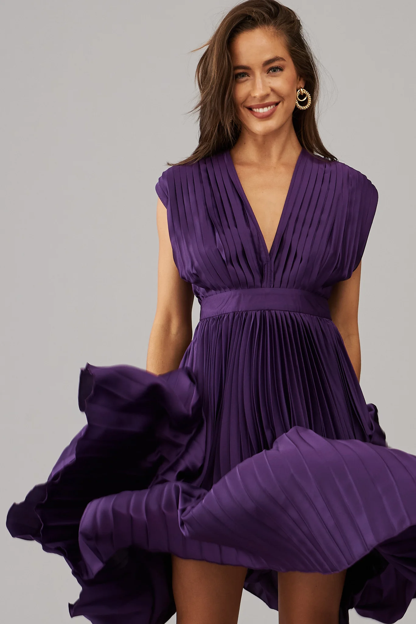 Anetta Midi Dress In Pleated In Purple Satin - Image 2