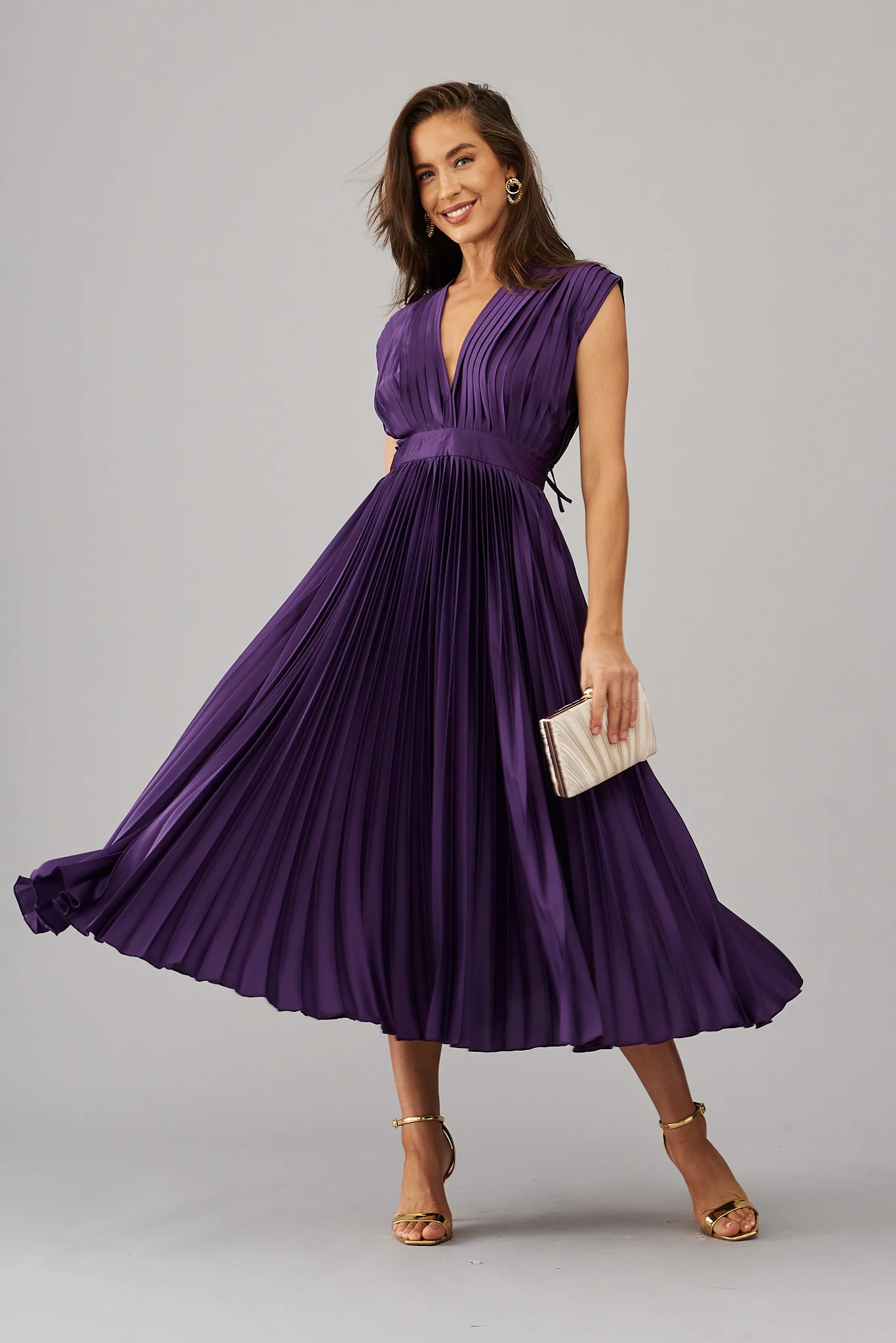 Anetta Midi Dress In Pleated In Purple Satin - Image 3