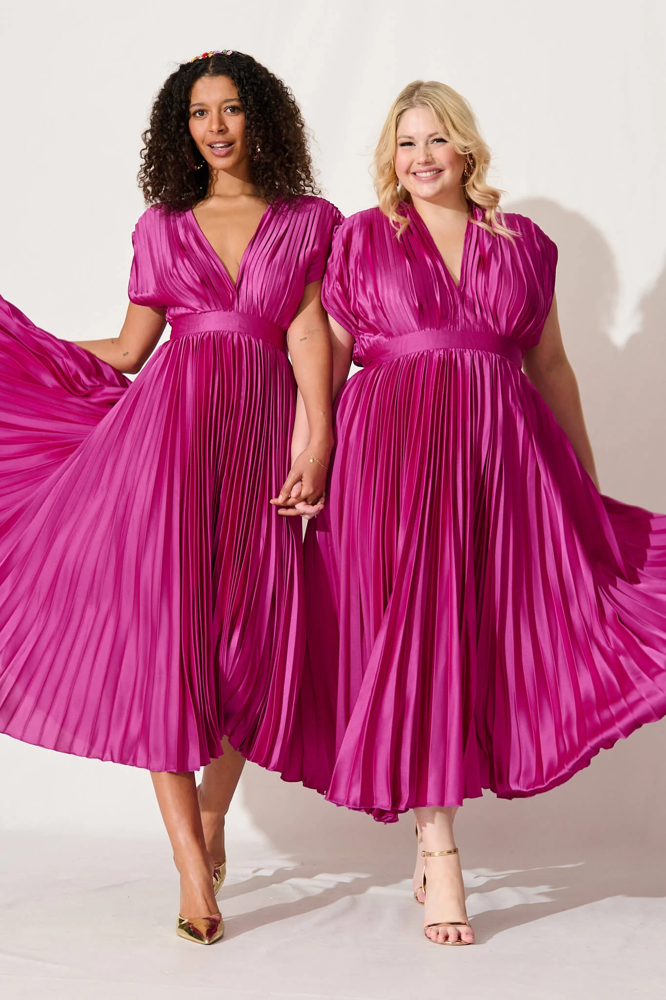 Anetta Midi Dress In Pleated Magenta Satin - Image 2