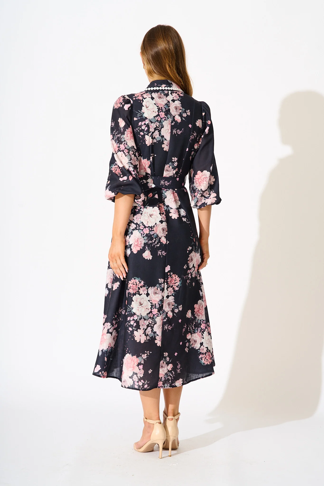Art Of Bloom Midi Shirt Dress in Black with Blush Floral Linen Blend - Image 4