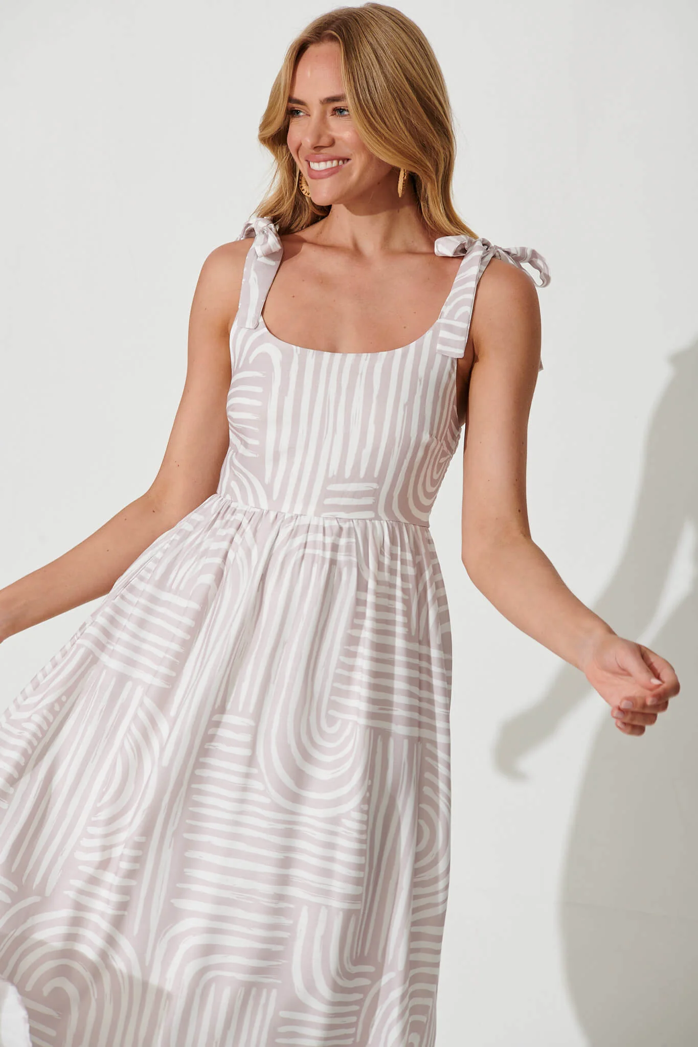 Asha Midi Sundress In Beige Swirl Print Linen Blend - Image 2