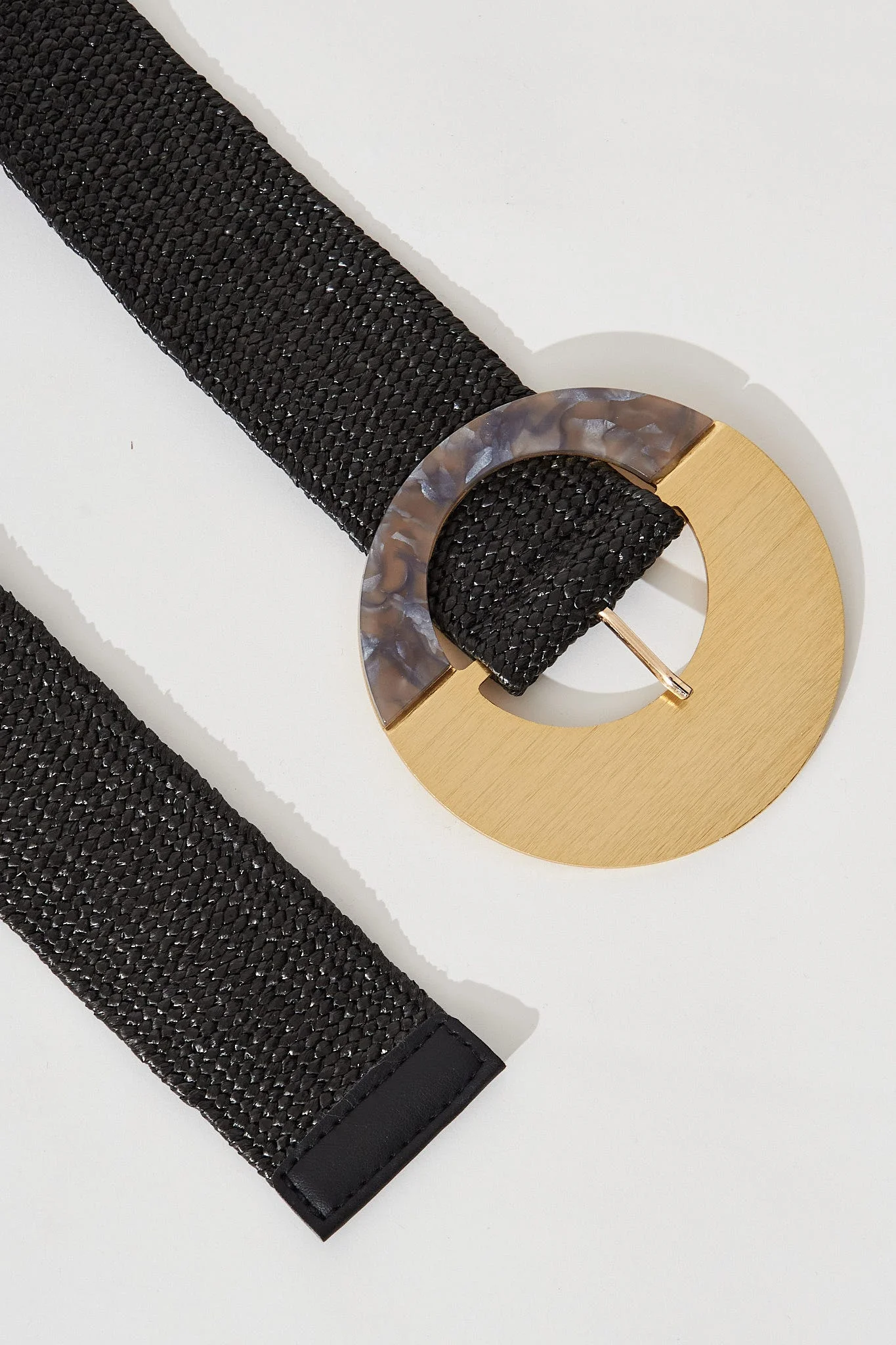 august + delilah Alexa Woven Stretch Belt in Black - Image 4