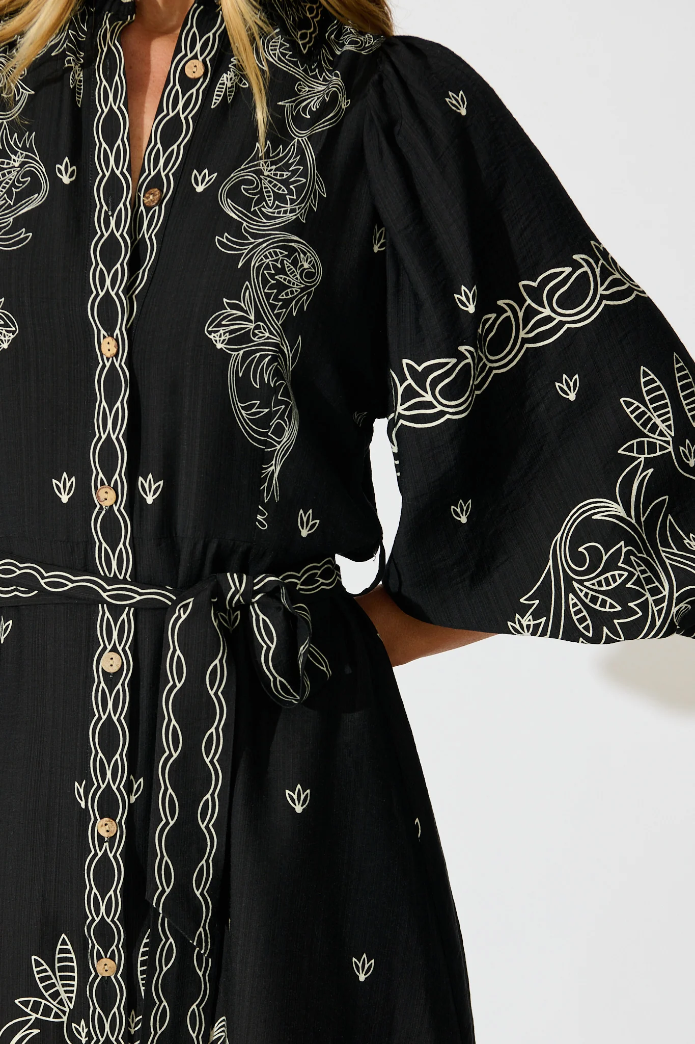 Aveline Shirt Dress In Black Print Linen Blend - Image 5