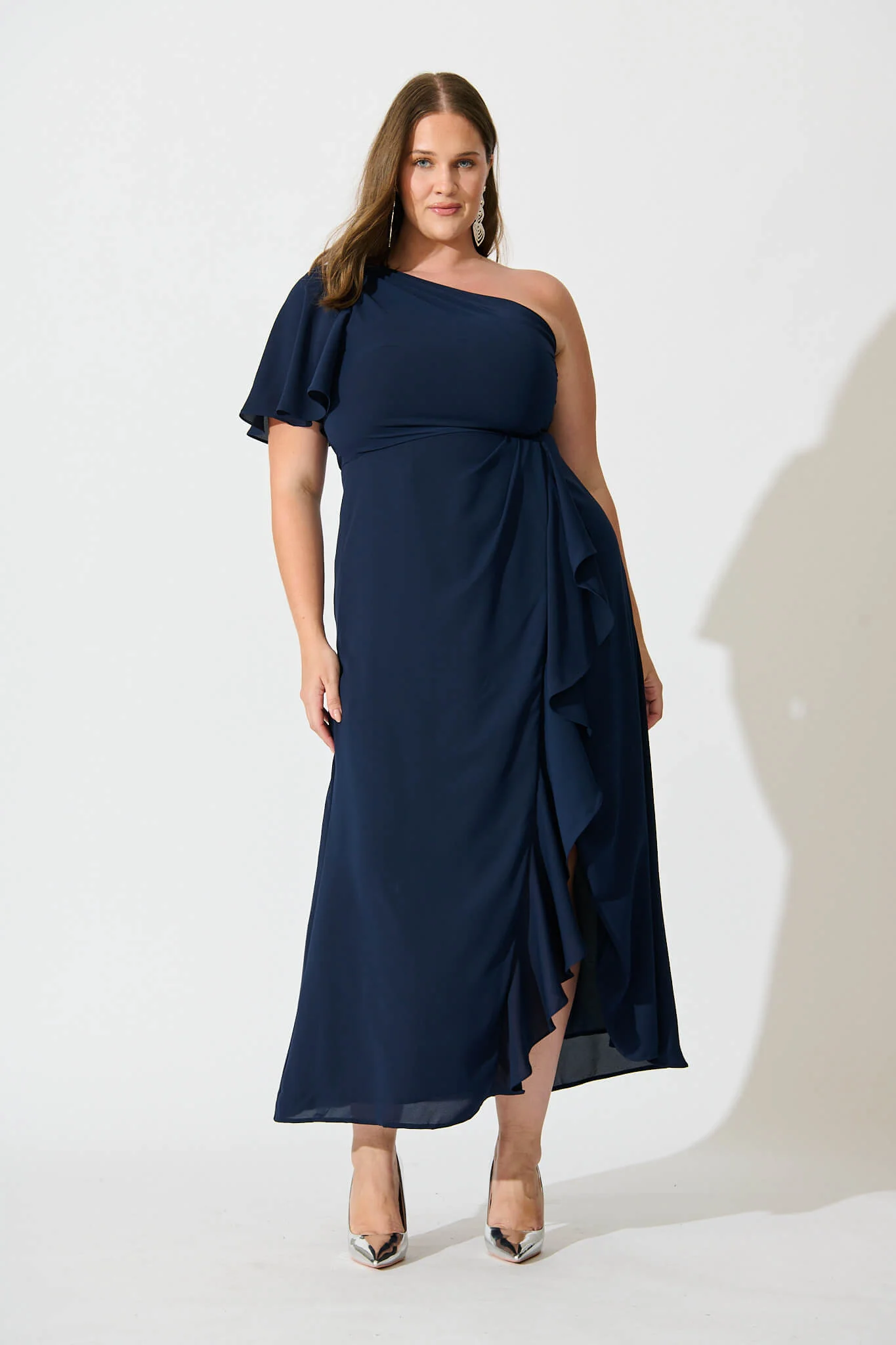 Avian Maxi Dress In Navy - Image 7