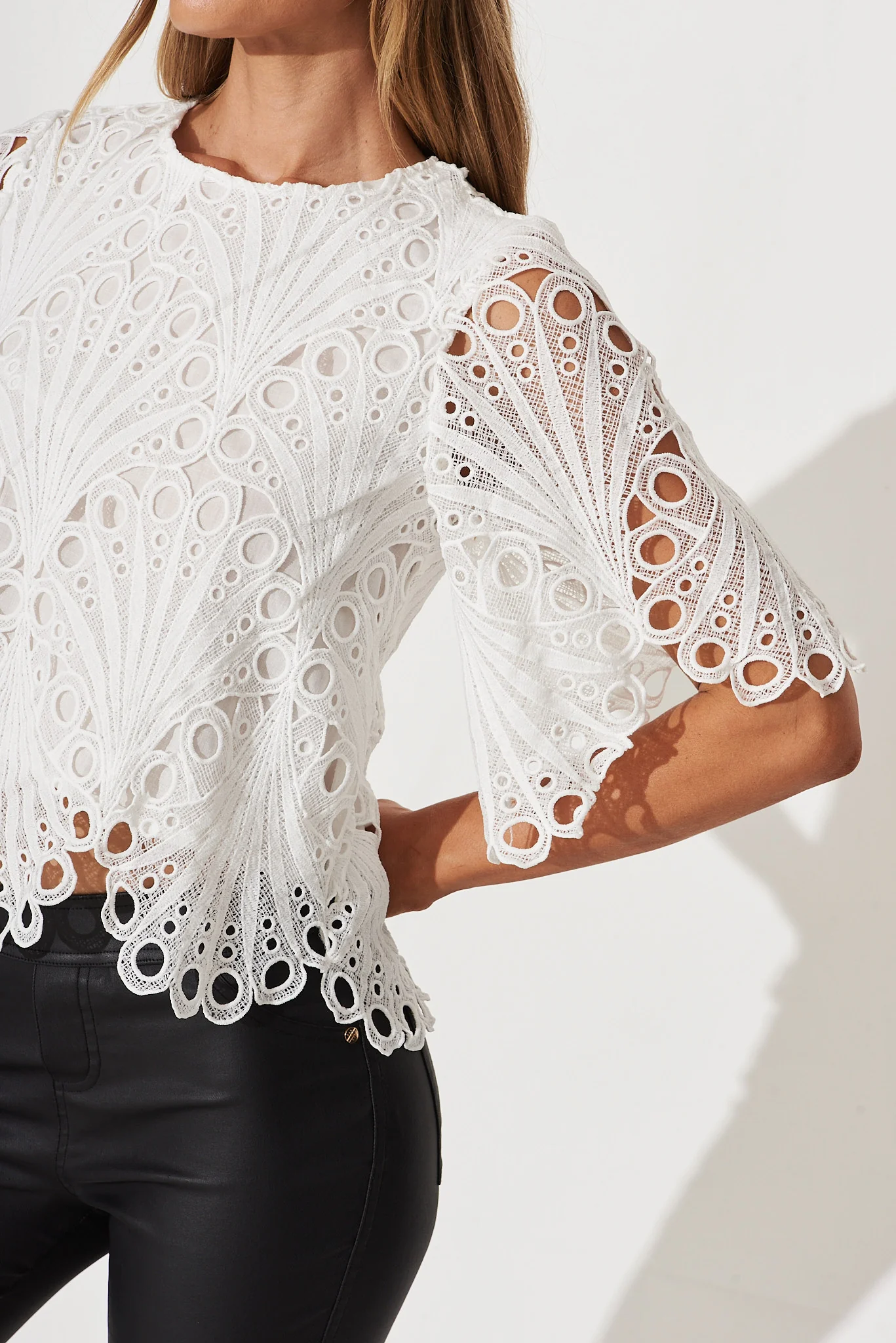 Bel Air Top In White Lace - Image 5