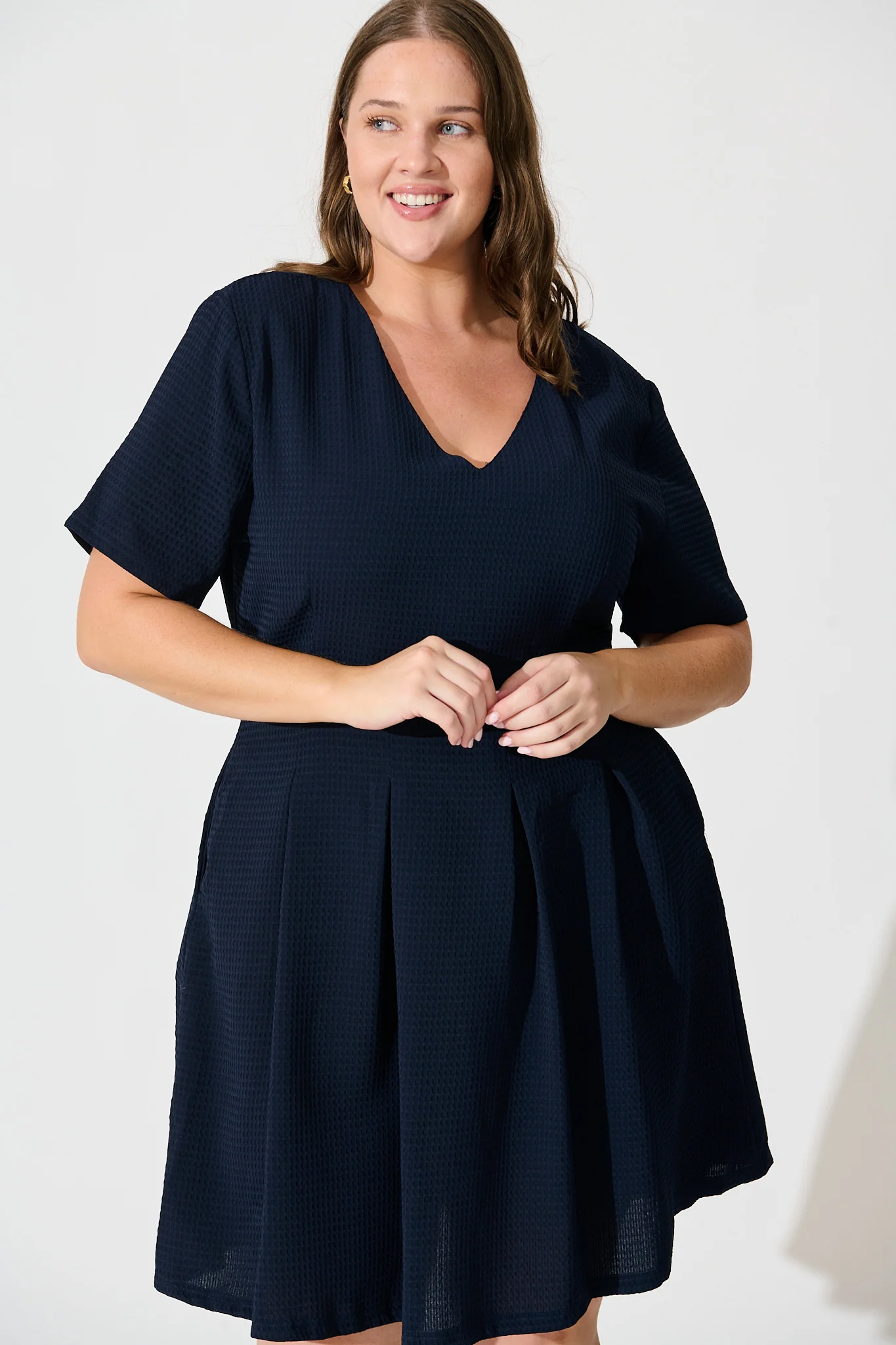 Beth Dress In Textured Navy - Image 6