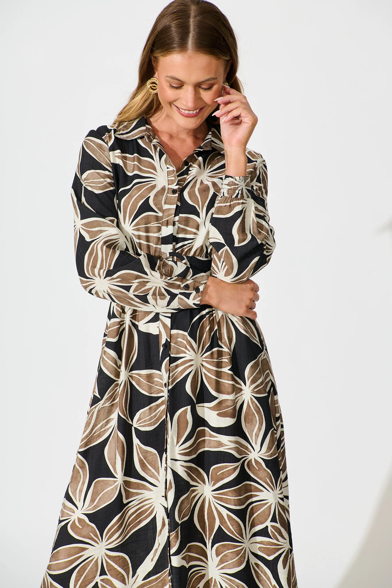 Brunswick Midi Shirt Dress in Black with Brown Leaf - Image 2