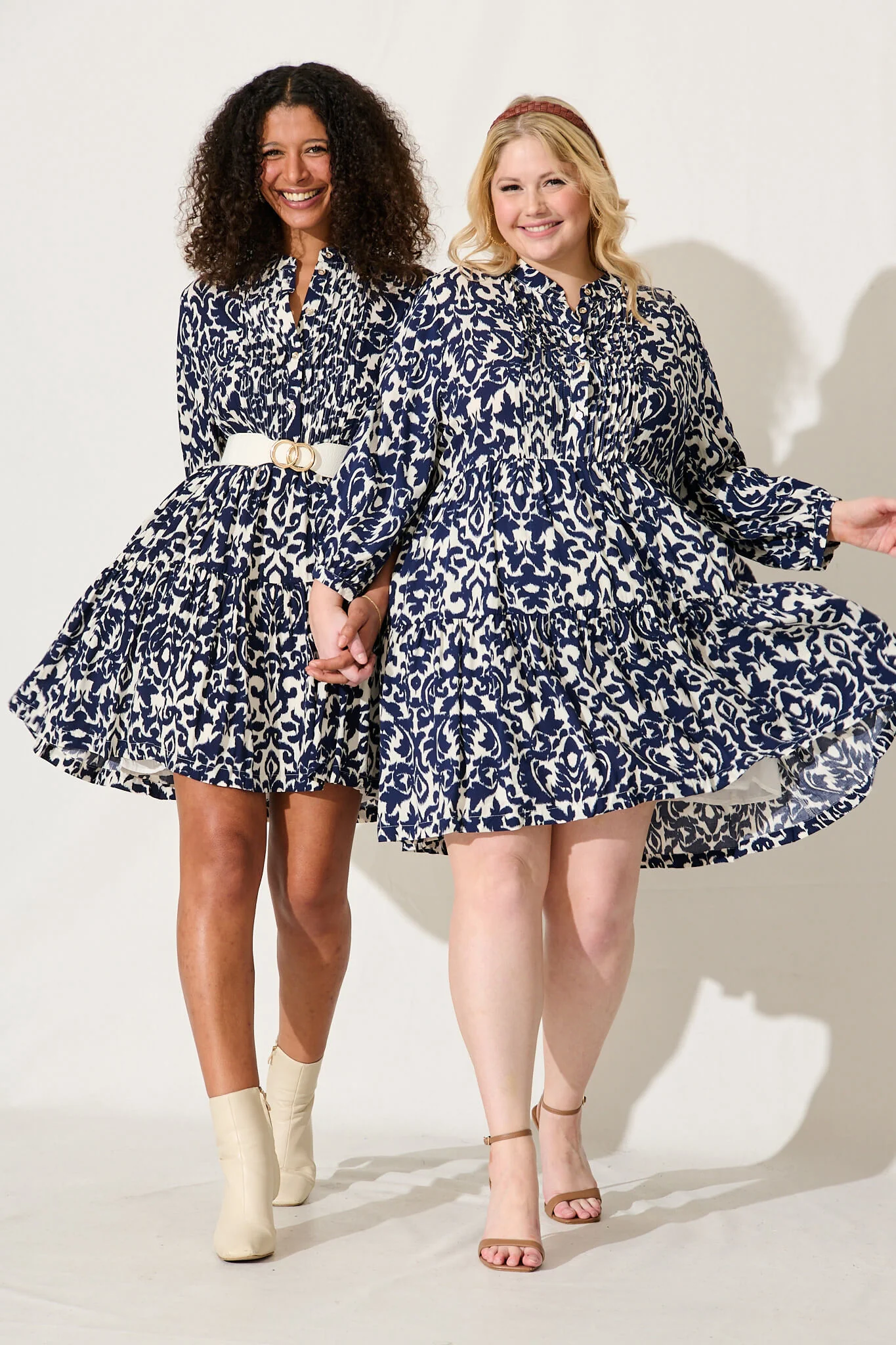 Caracelle Smock Dress In White With Navy Print - Image 8