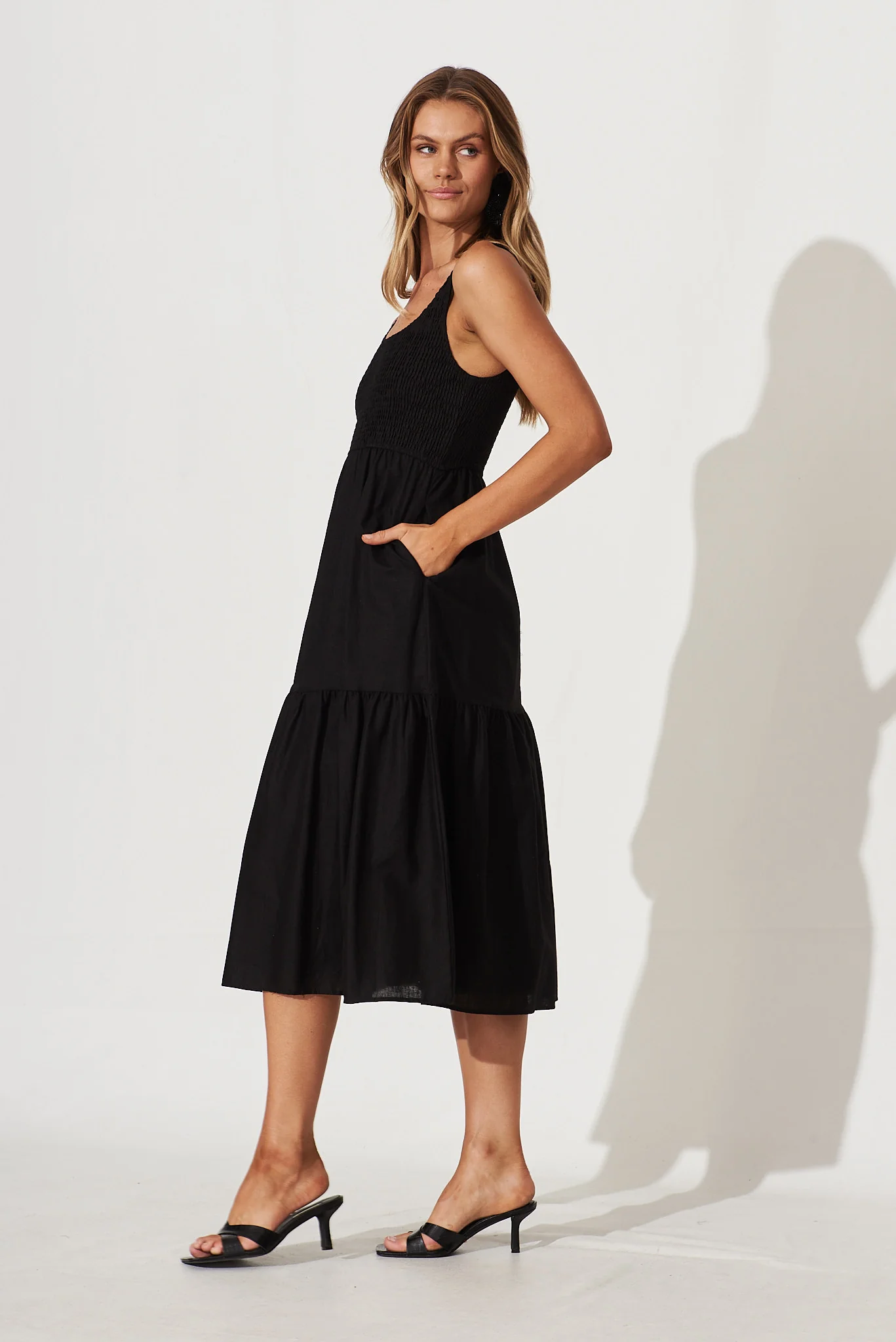 Caribbean Midi Dress In Black Cotton Linen - Image 3