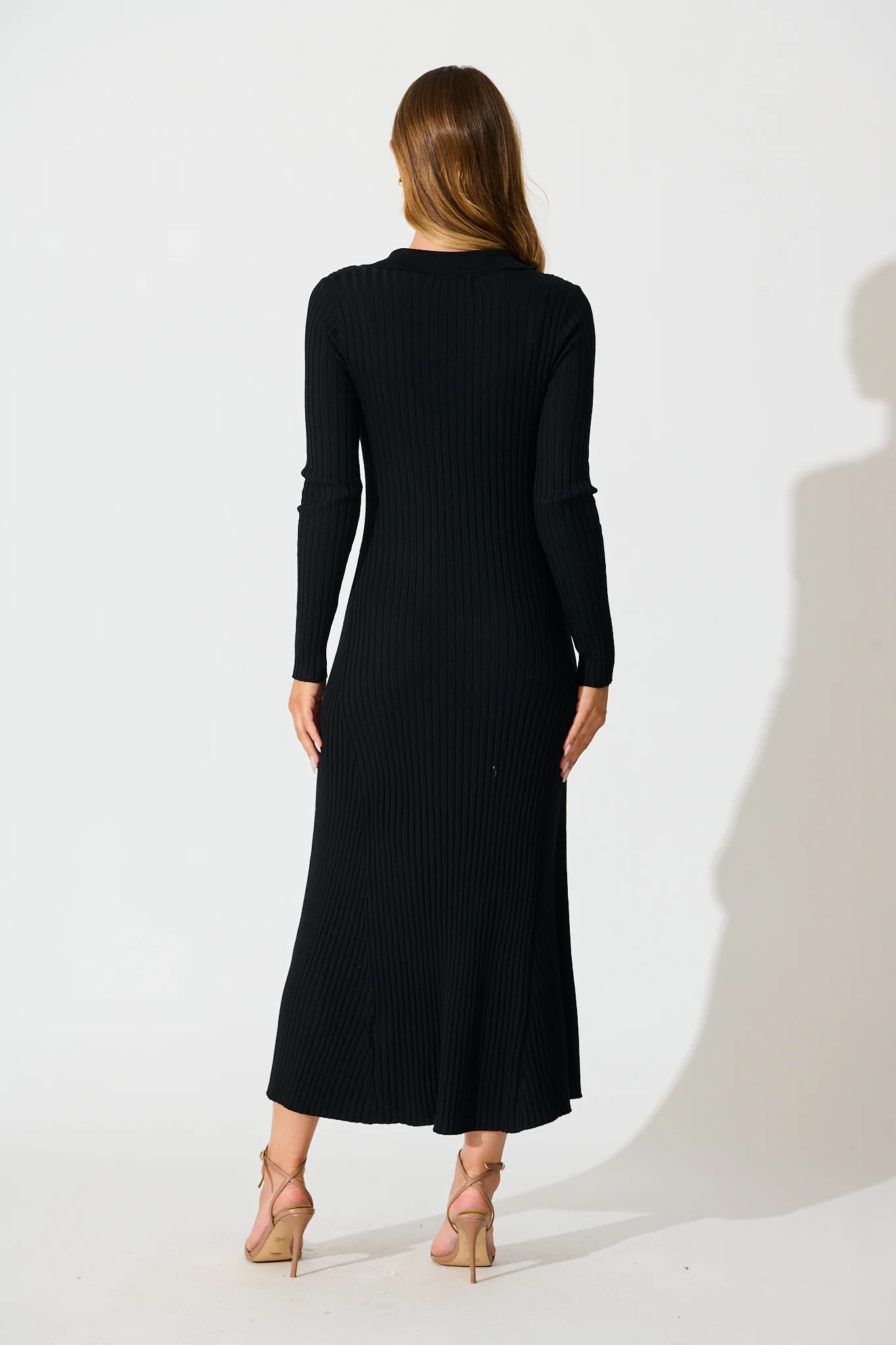 Centrepiece Midi Knit Dress in Black - Image 4
