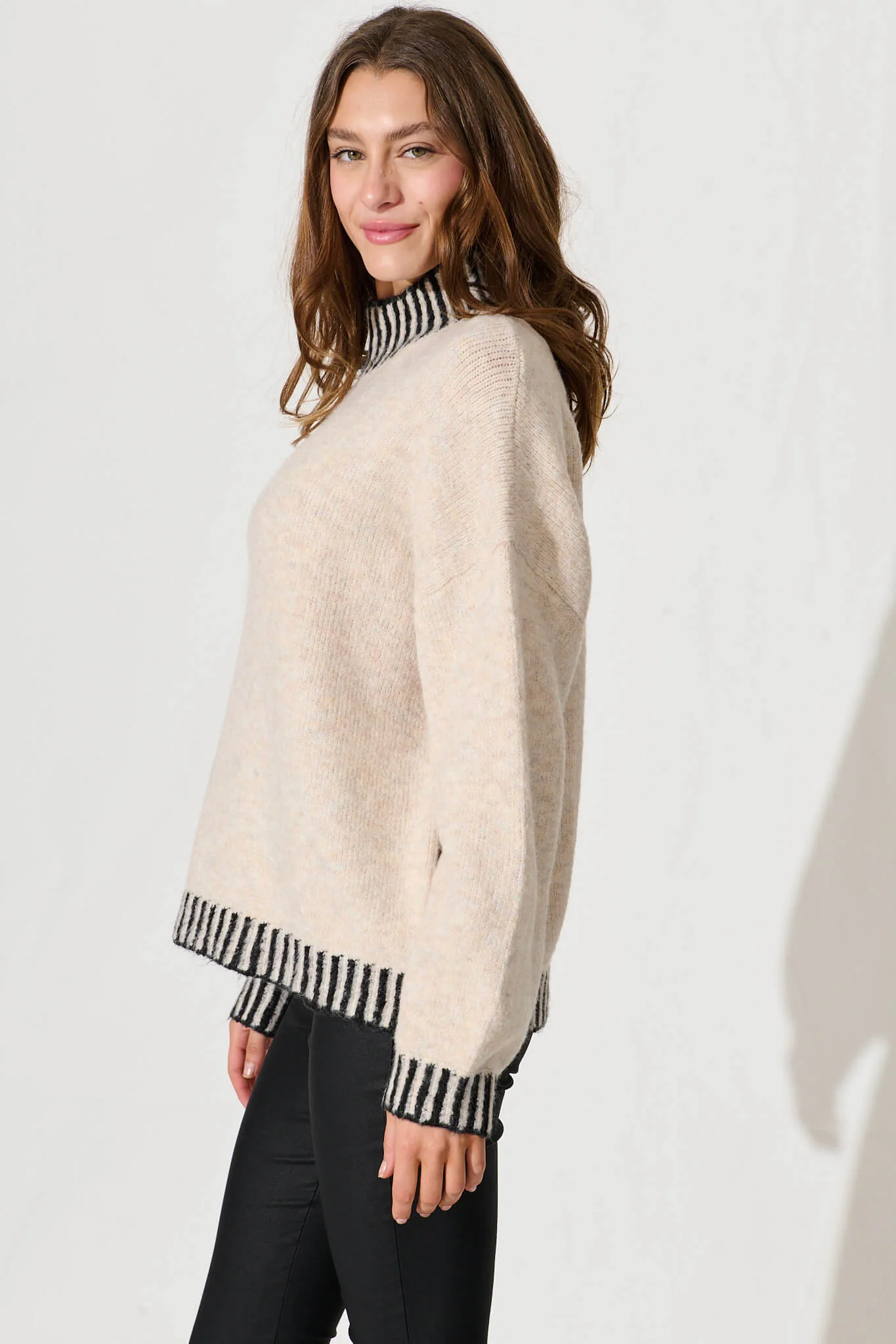 Clementine Knit In Beige Marle Wool Blend - Image 2