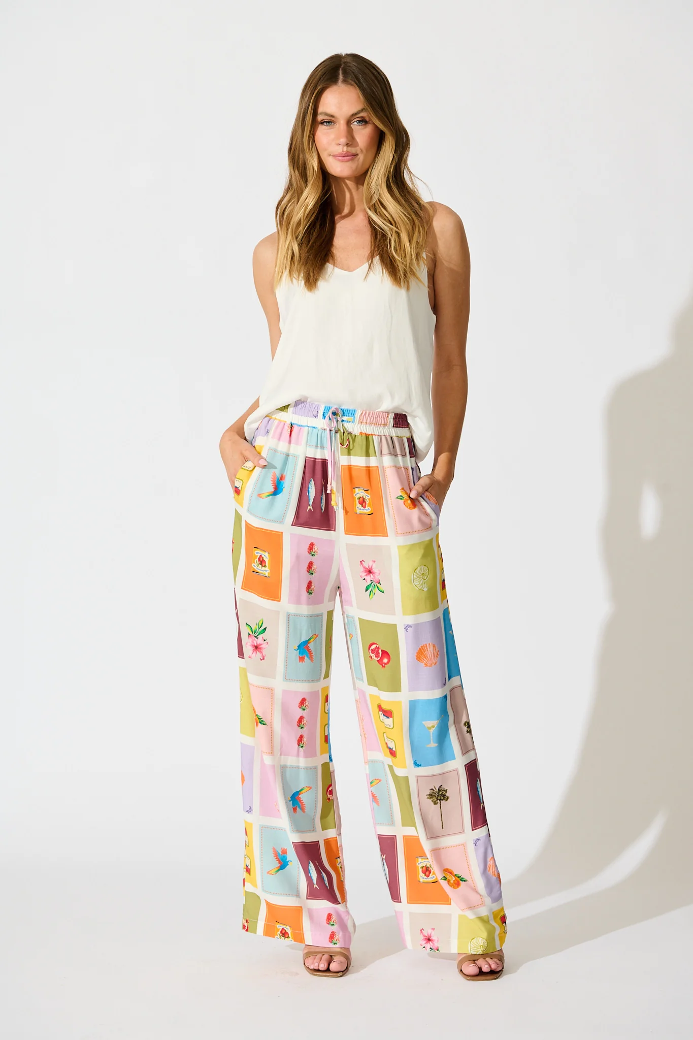 Club Riveria Pant in Multi Conversational Print - Image 4