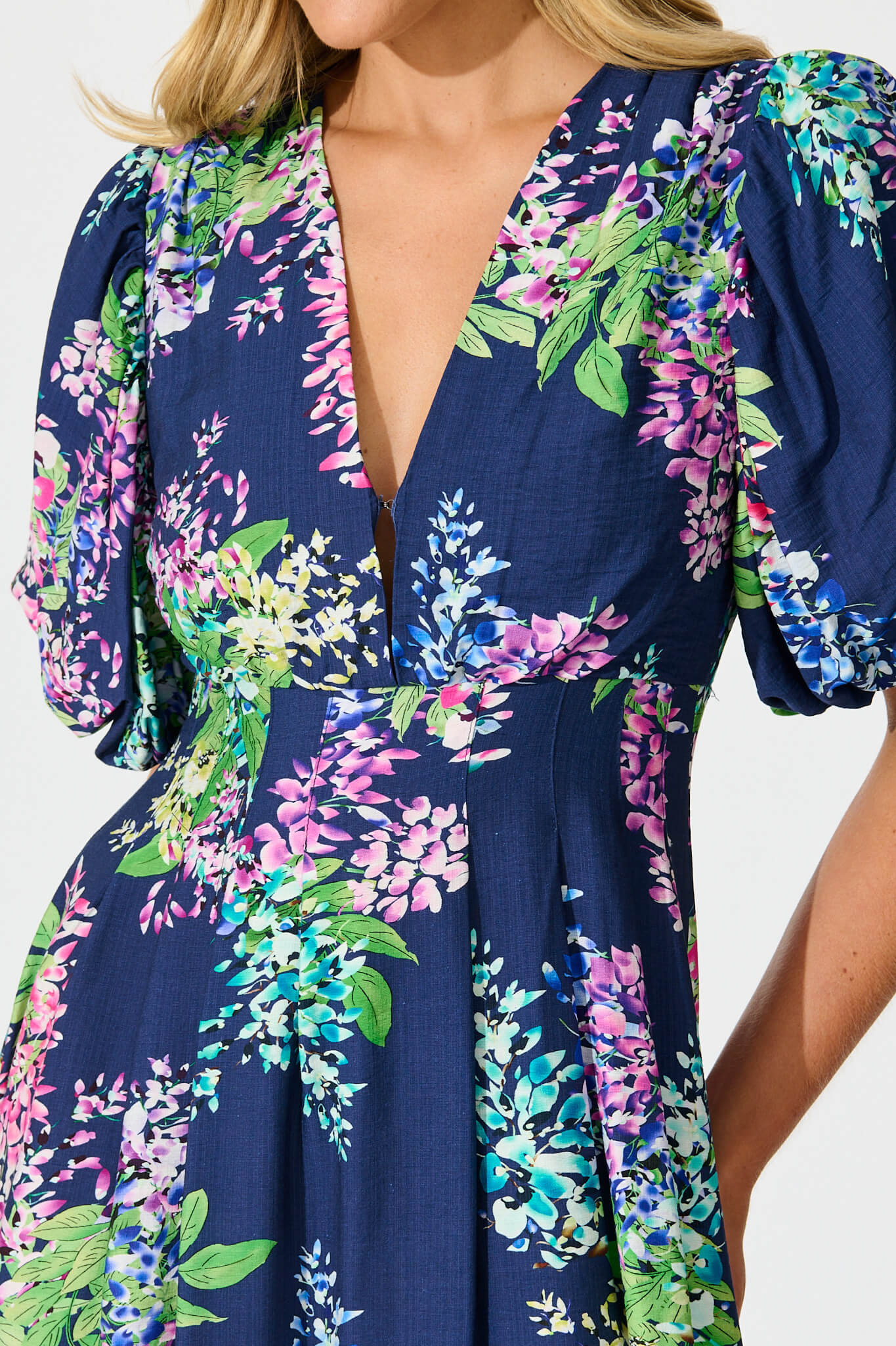 Daydreamer Midi Dress in Navy Wisteria Print - Image 5