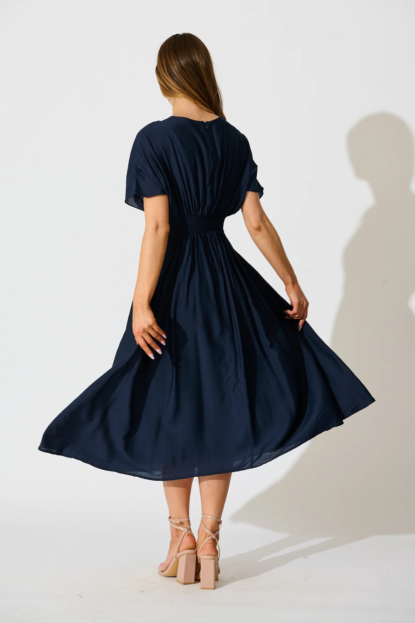 Elegance Echo Maxi Dress in Navy - Image 5