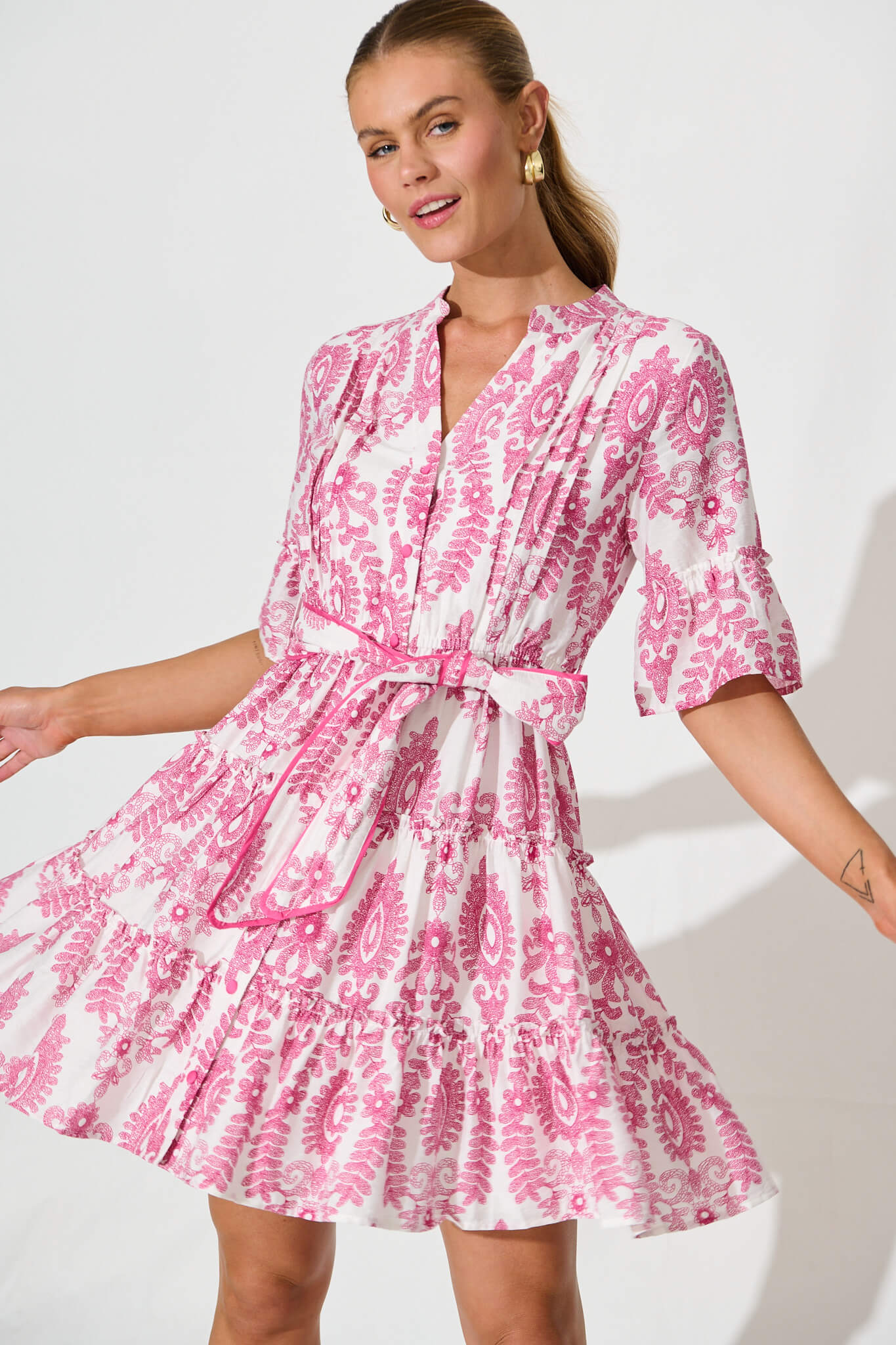 Elio Dress in White with Pink Floral Print - Image 2