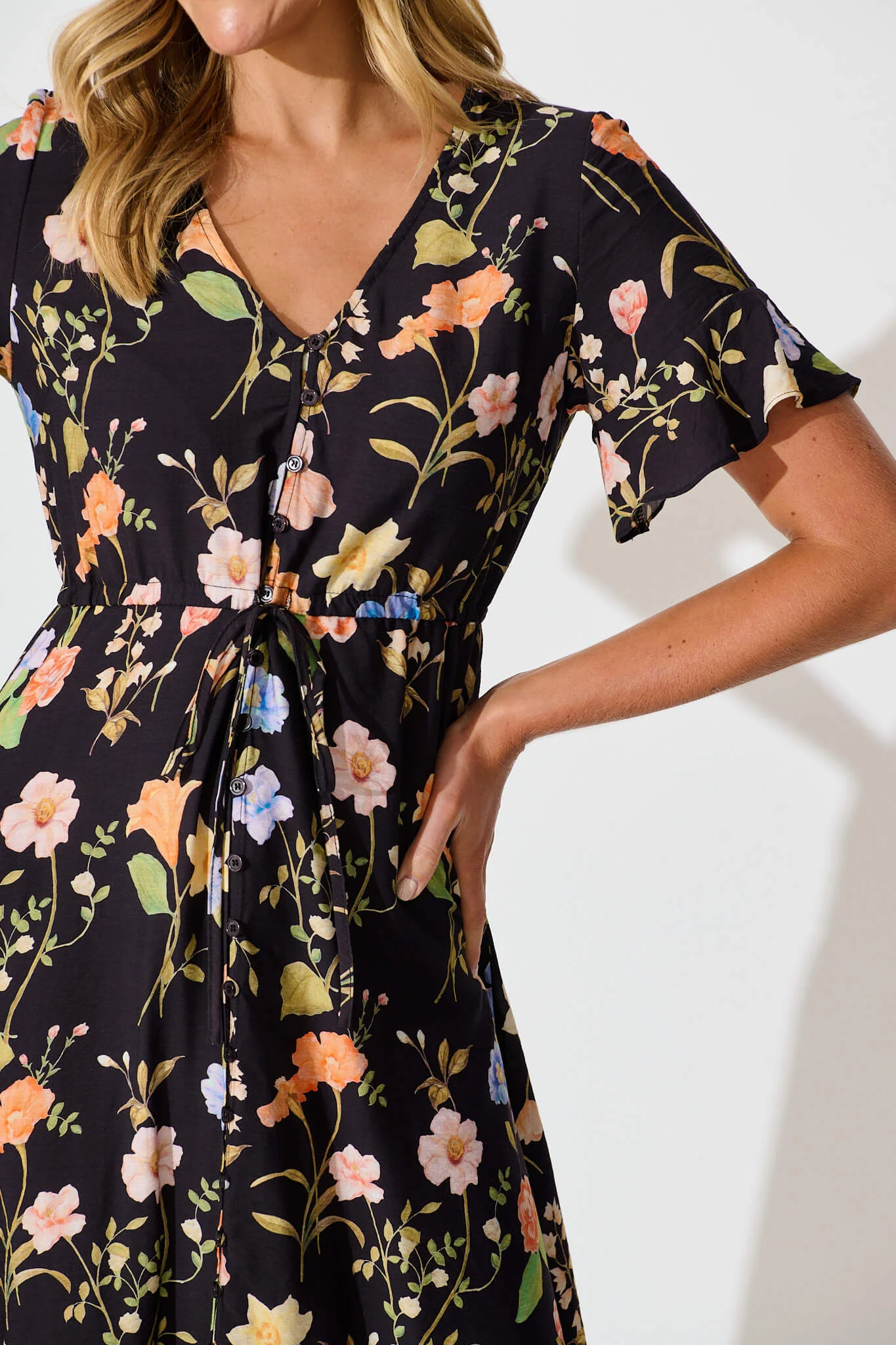 Ellie Midi Dress in Black with Multi Floral - Image 5