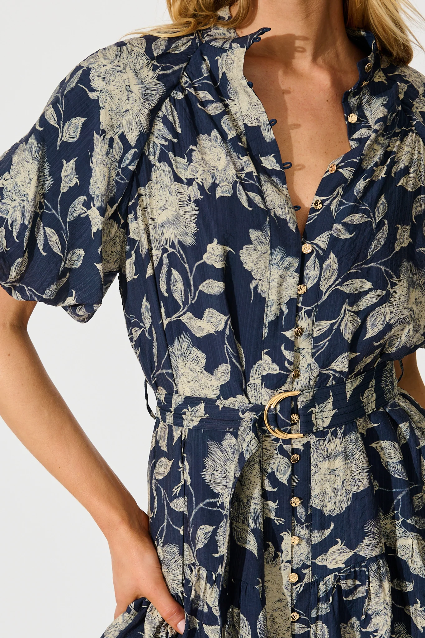 Enara Dress in Navy with Cream Floral - Image 5