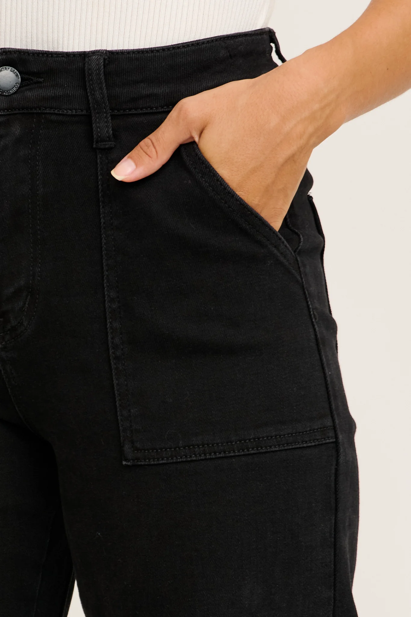 Evolution High Rise Barrel Leg Jean in Black Denim - Image 5