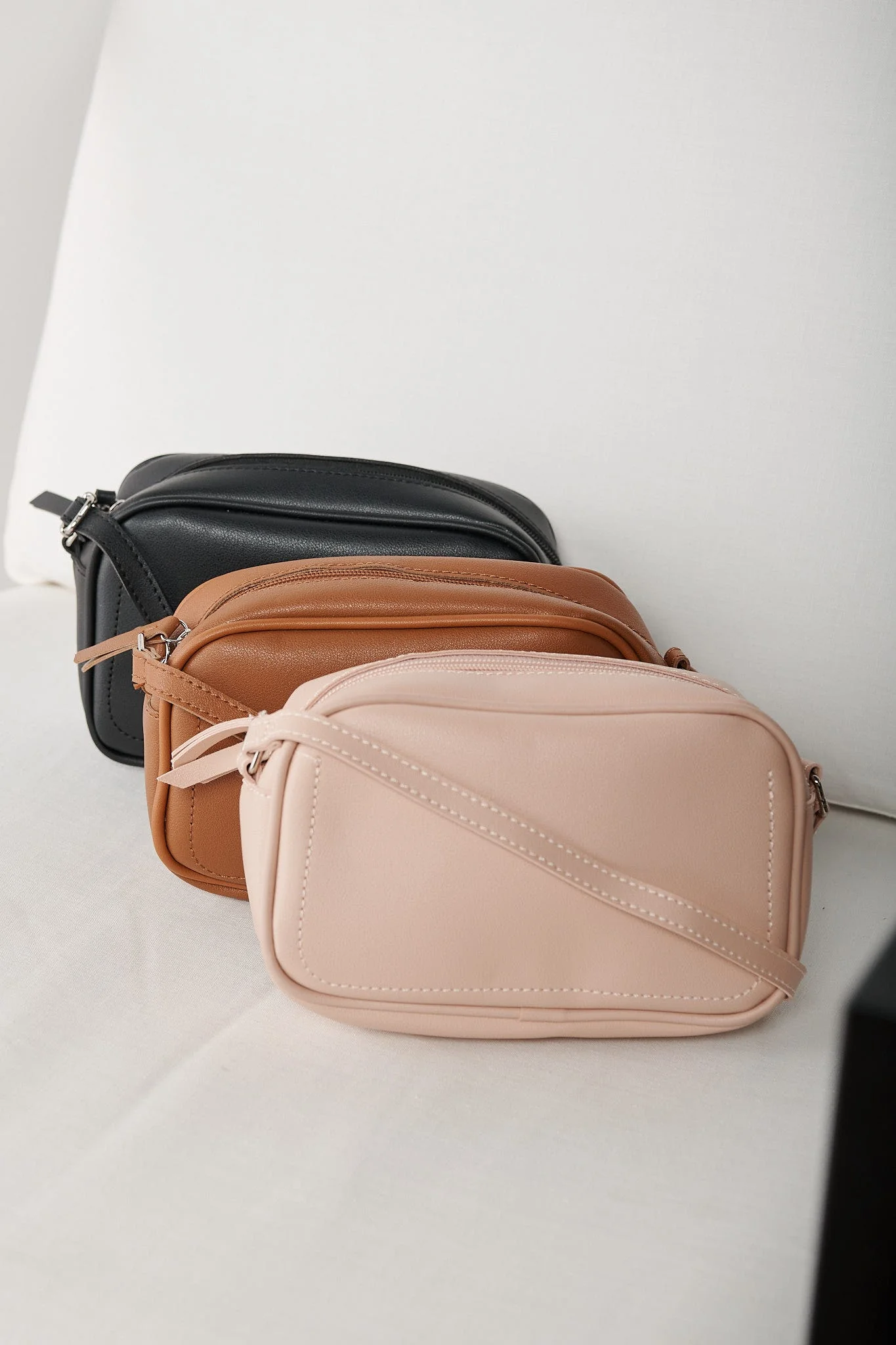 Filly Crossbody Bag In Black - Image 8