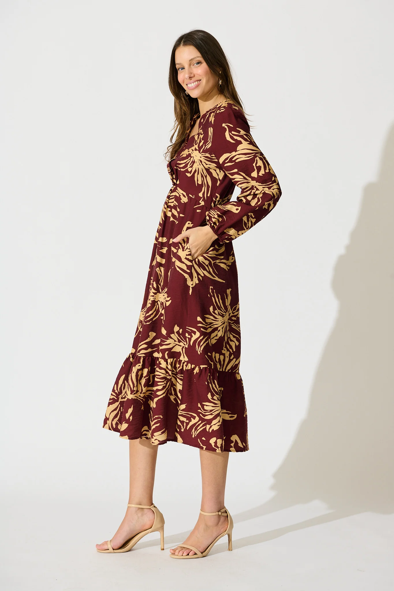 Flora Script Maxi Dress in Wine with Cream Print - Image 3