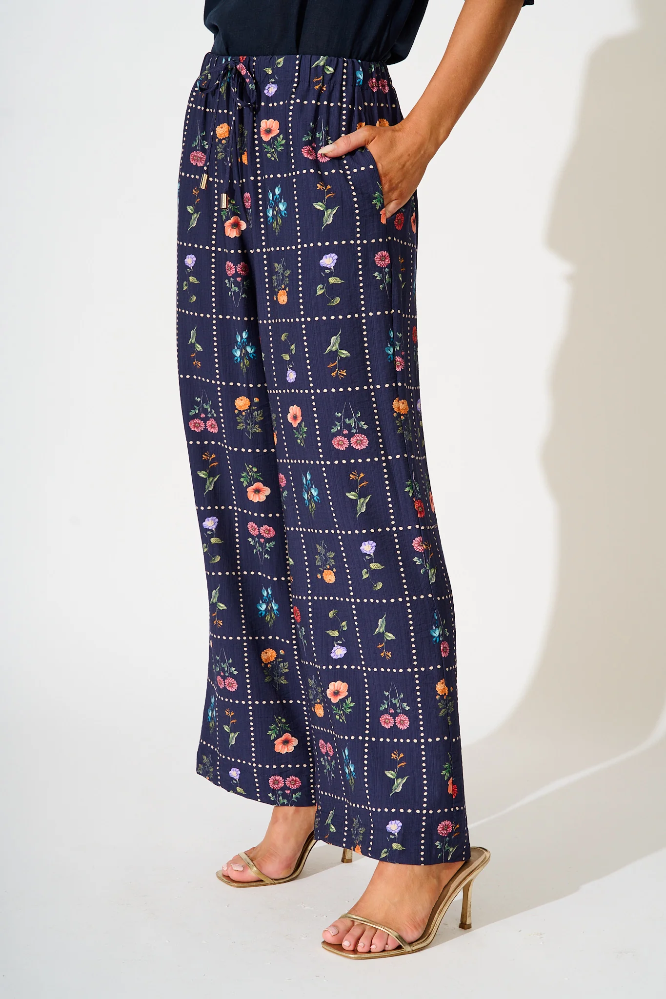 Garden Frame Pant in Navy with Multi Floral - Image 2