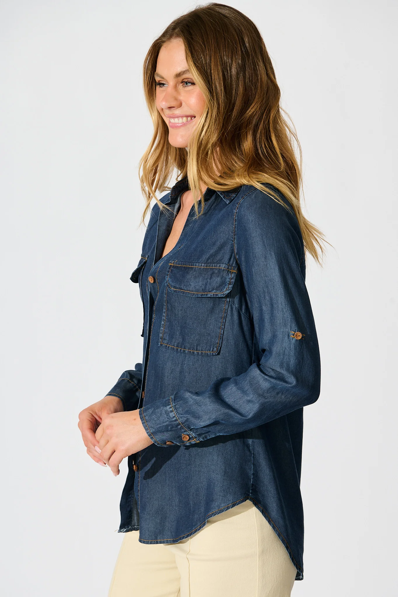 Harlow Shirt in Dark Blue Chambray - Image 2