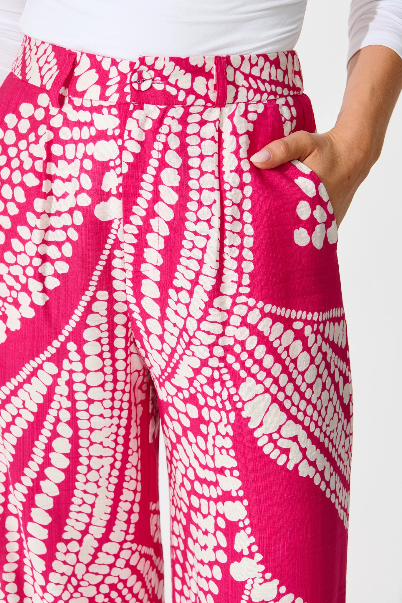 Harper Pant in Magenta with White Print - Image 5