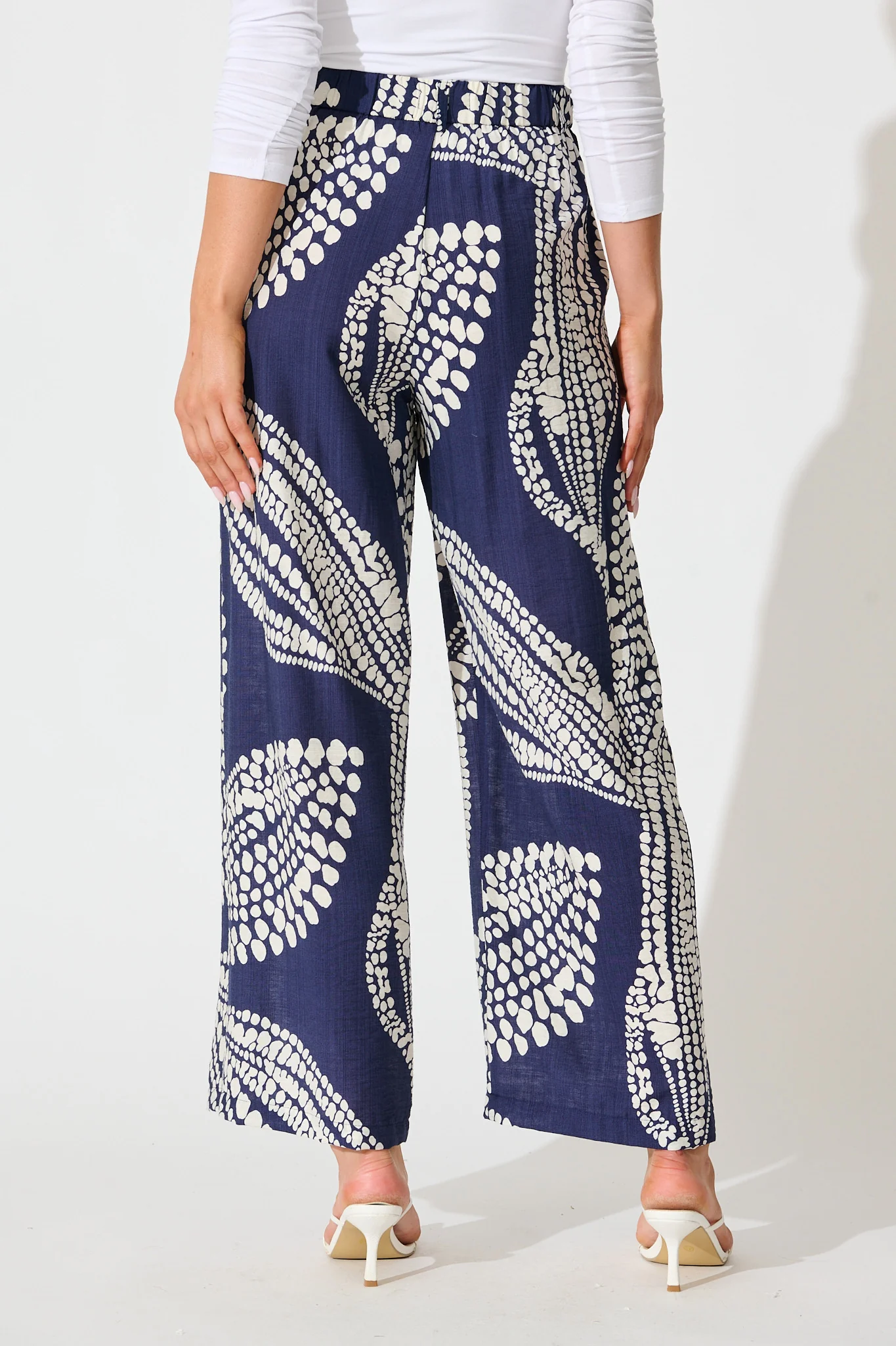 Harper Pant in Navy with White Print - Image 3