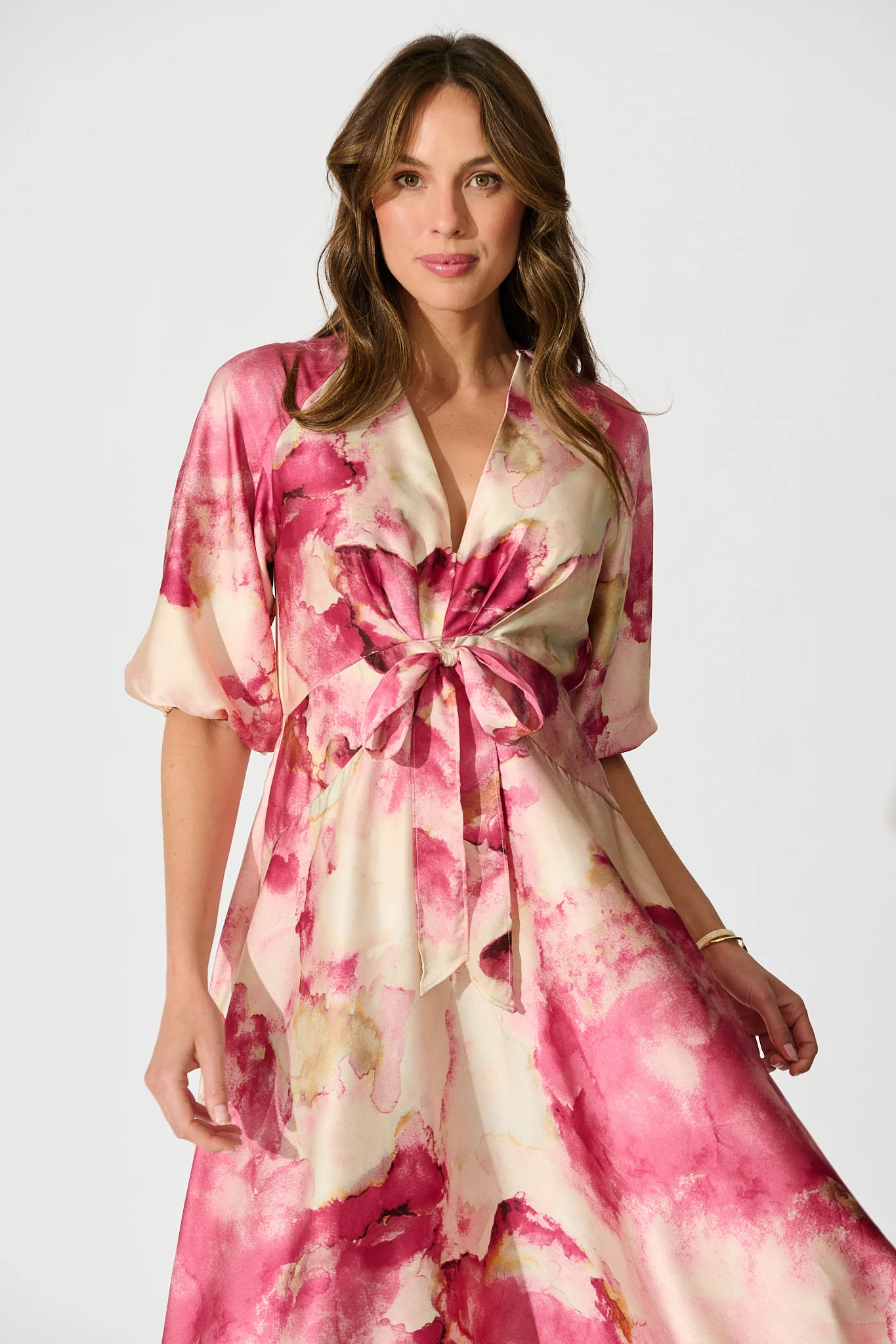 Iris Belle Maxi Dress in Magenta Watercolour Satin - Image 2