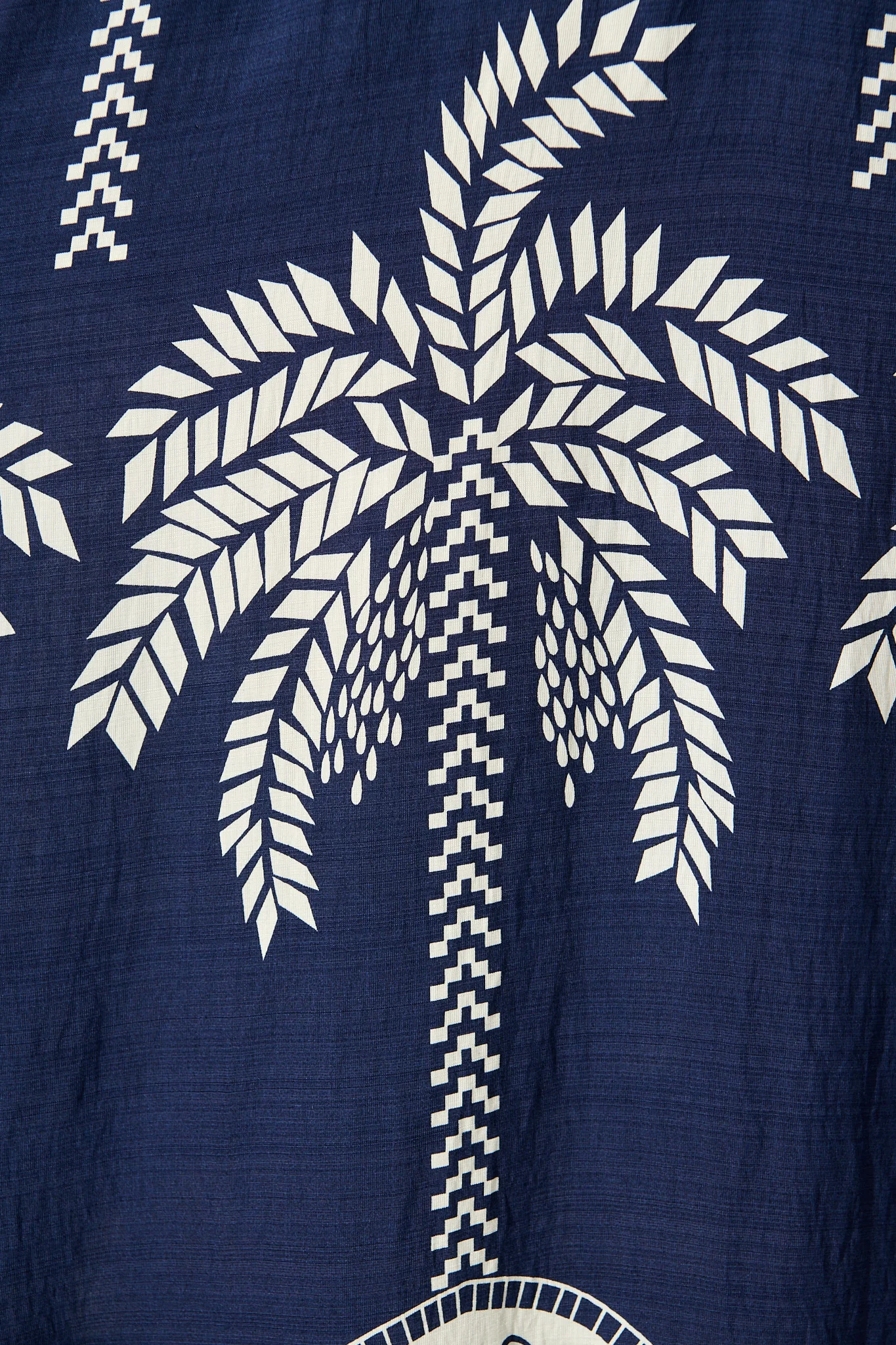 Jazelle Maxi Dress In Navy Palm Print Linen Blend - Image 6