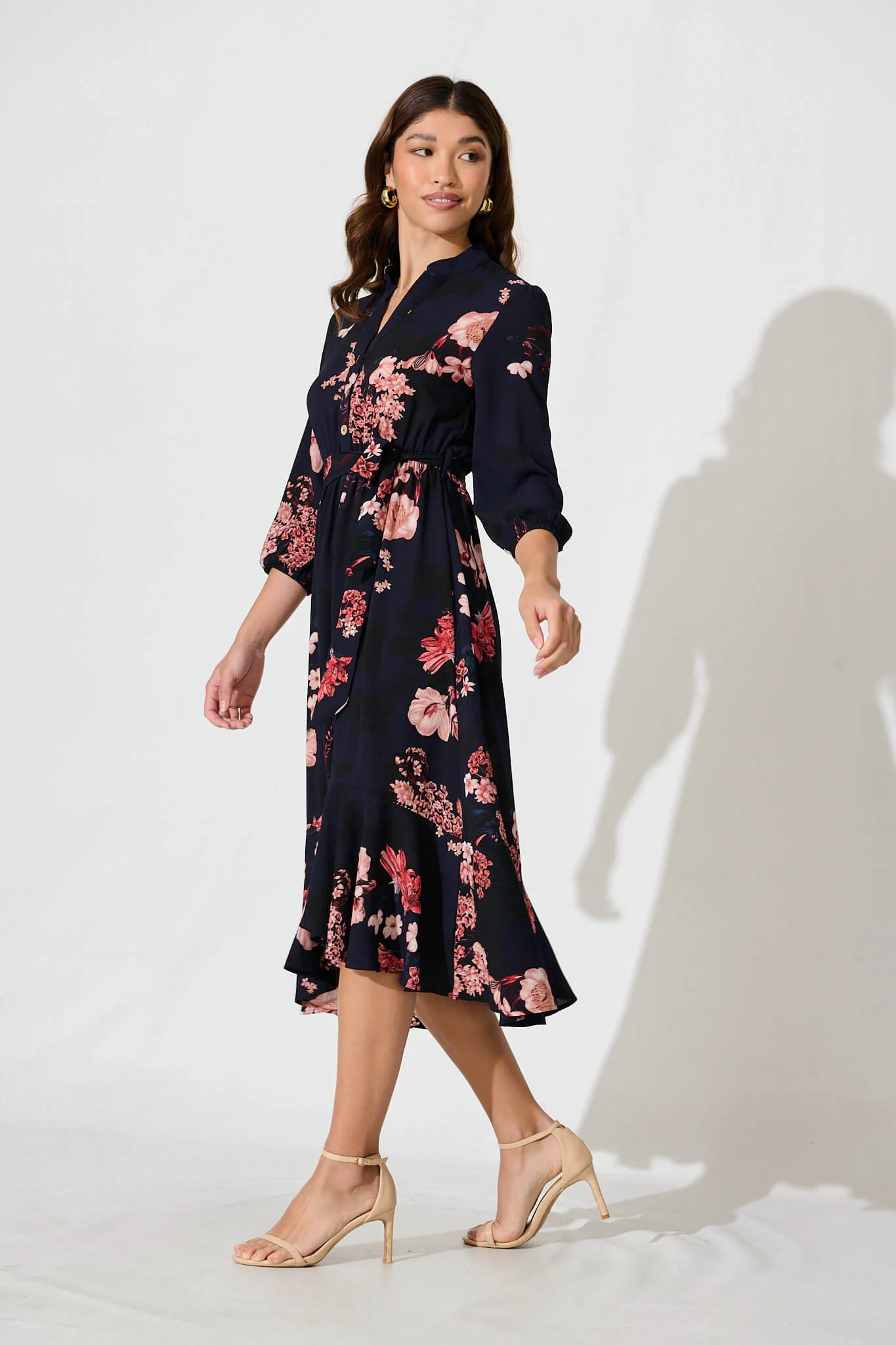 Jemimah Midi Dress In Navy With Pink And Blush Floral - Image 3