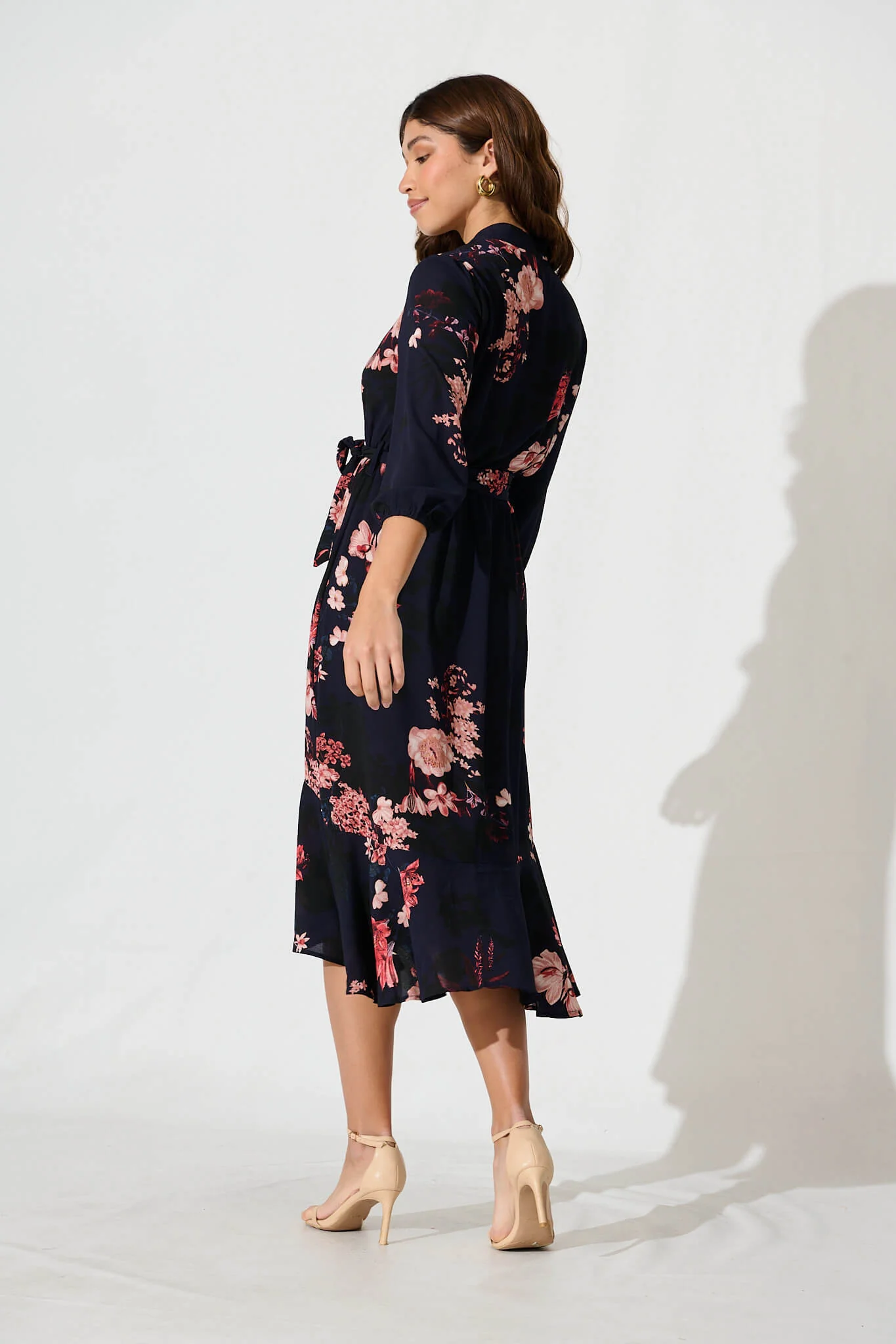 Jemimah Midi Dress In Navy With Pink And Blush Floral - Image 4