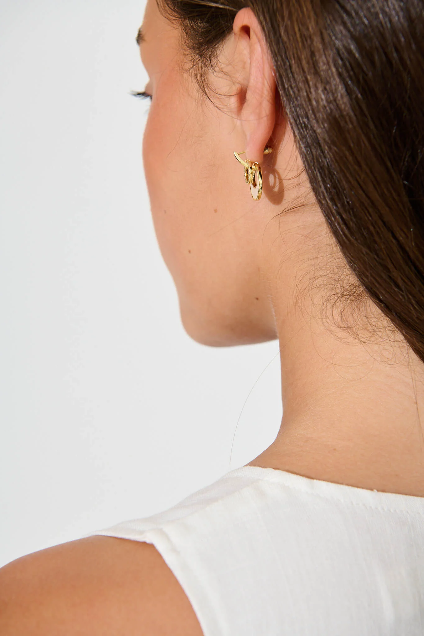 Jovelle Drop Earrings in White Pearl - Image 4