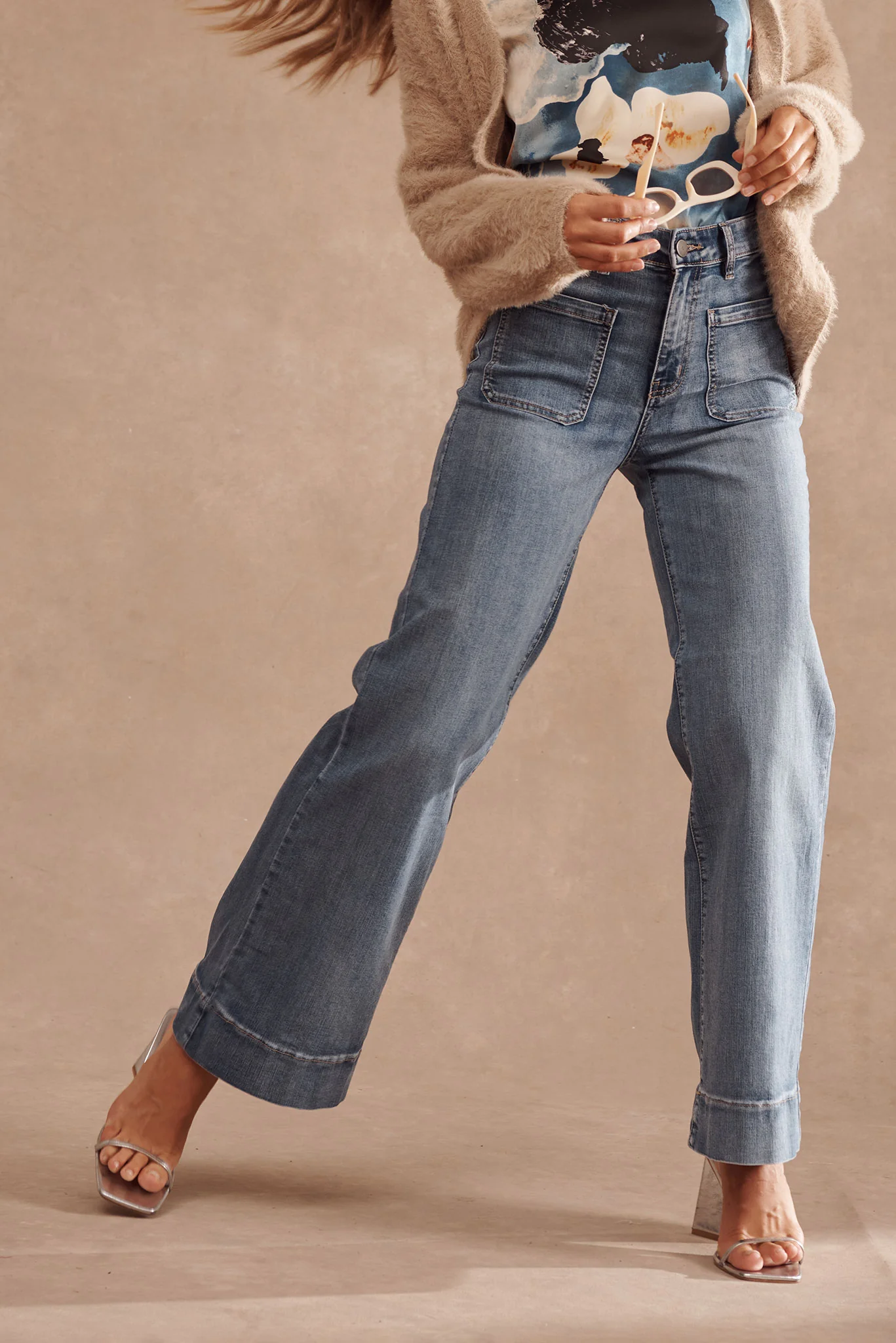 Juan High Rise Wide Leg Jean In Mid Blue Denim - Image 6