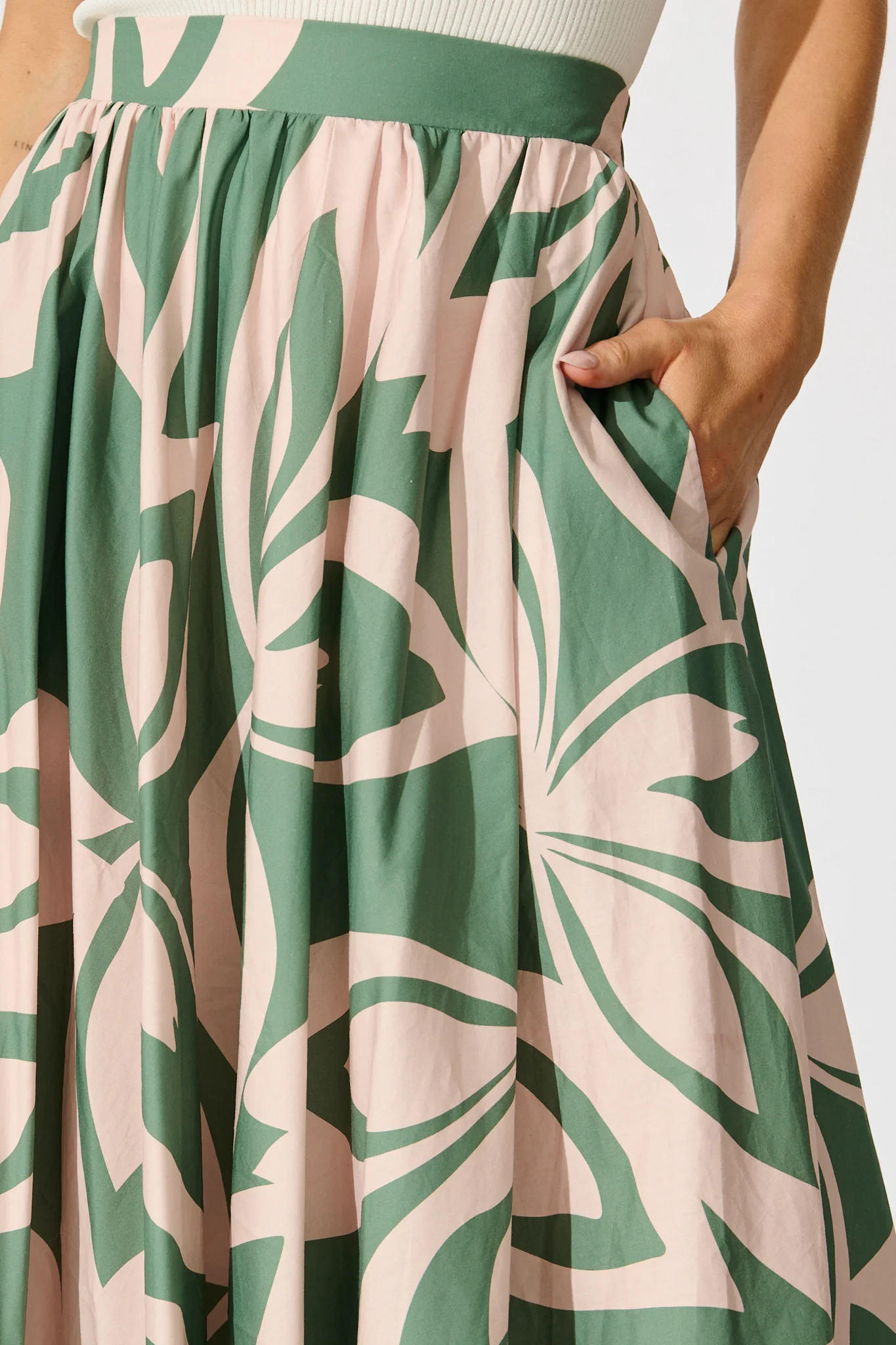Jumana Maxi Skirt in Green with Pink Leaf Print Cotton - Image 5