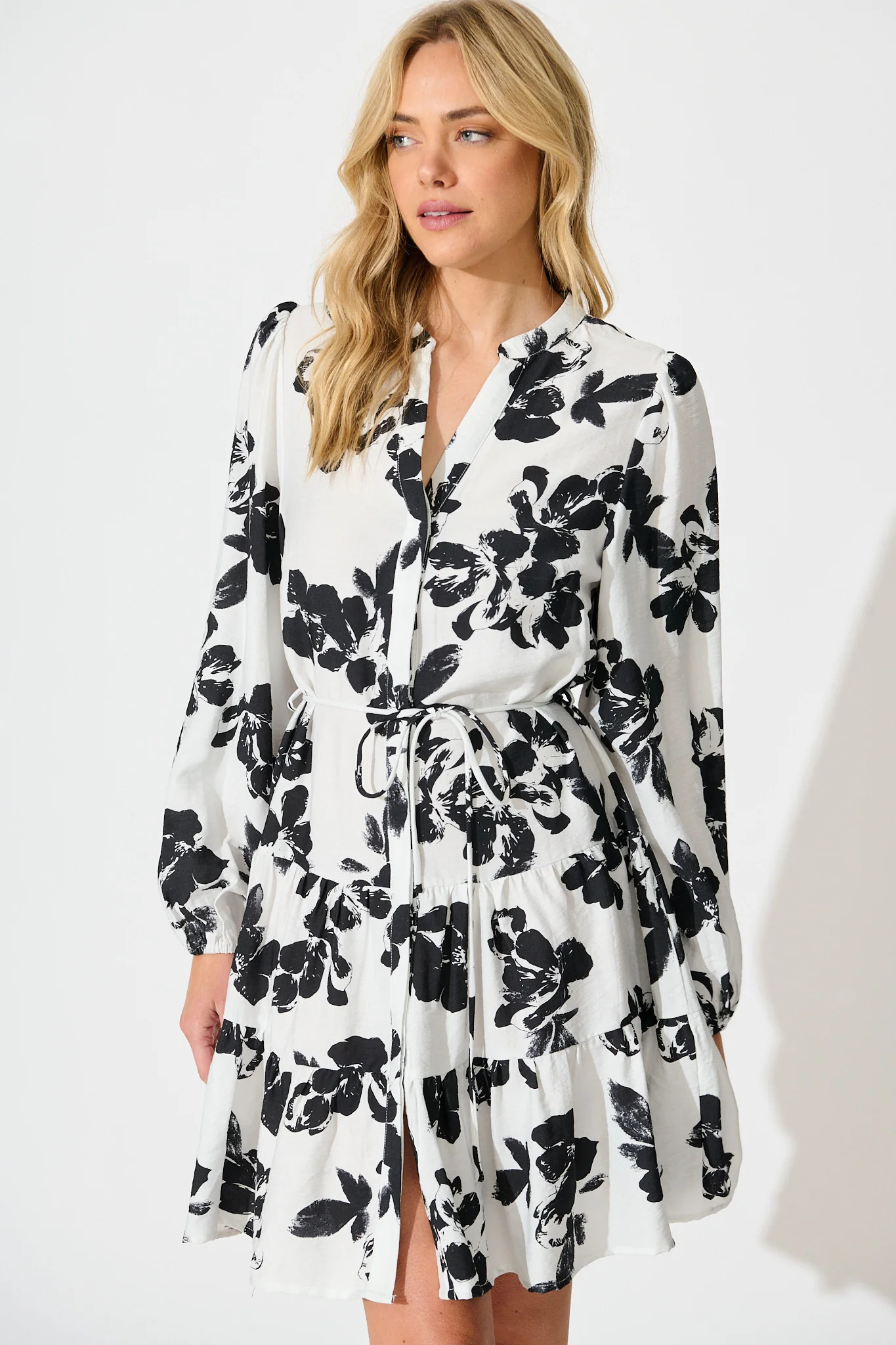 Juniper Dress in White with Black Floral Print - Image 2