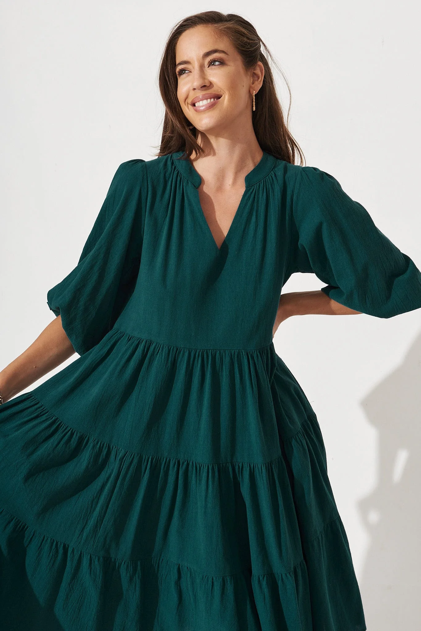 Kehlana Tiered Smock Dress In Emerald Green - Image 3