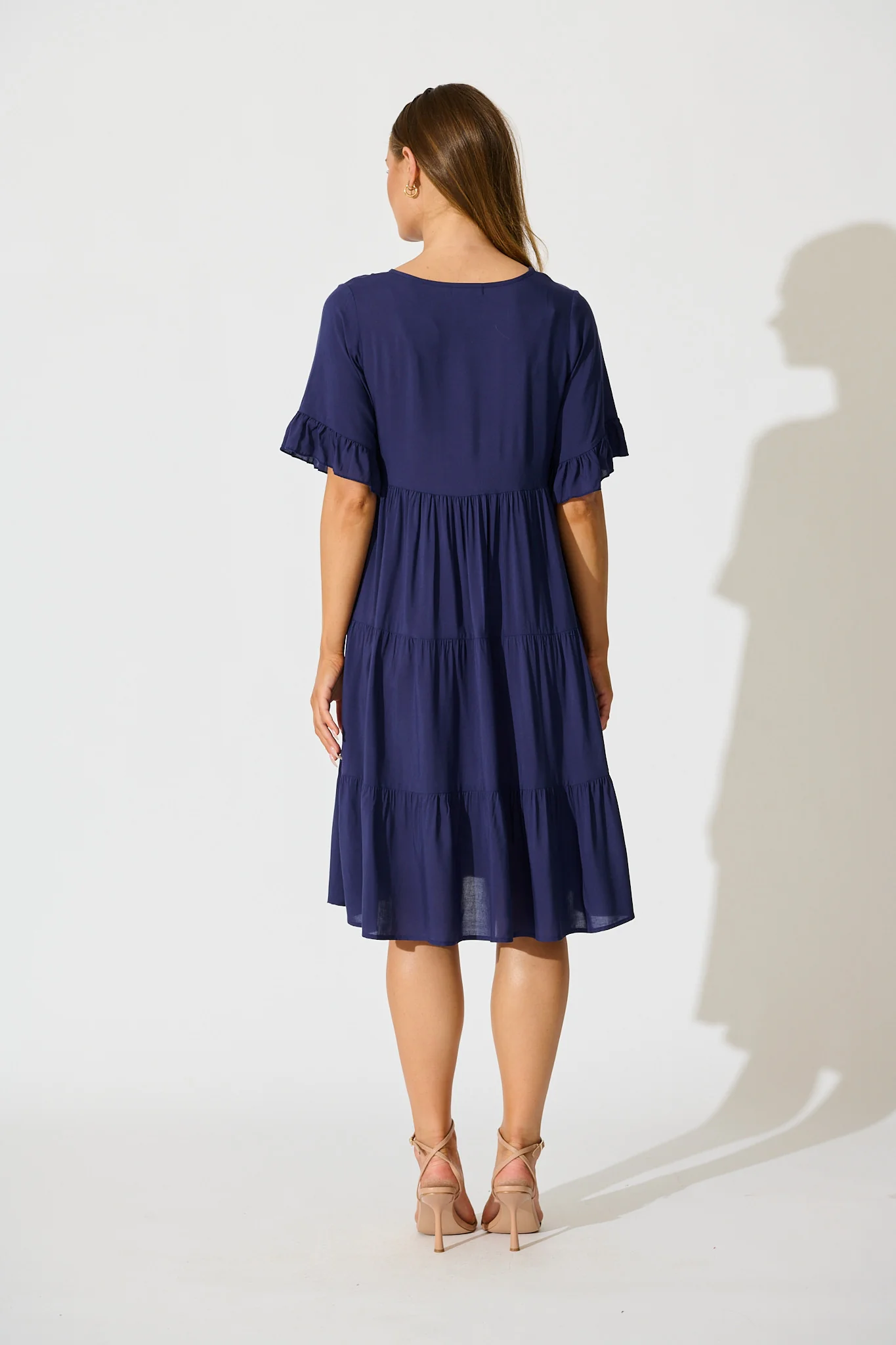 Layana Midi Dress in Navy - Image 4