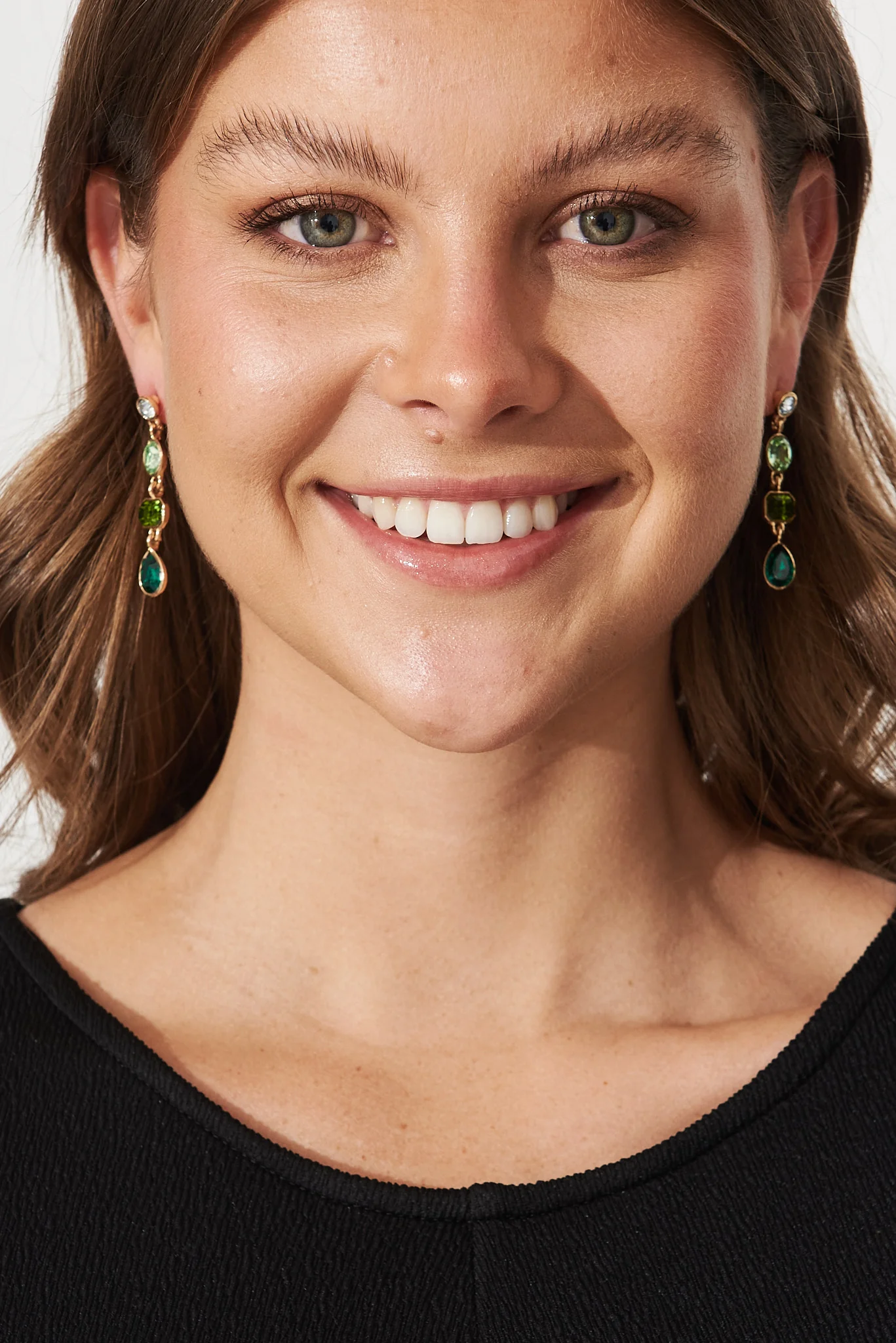 Lisa Drop Earrings In Multi Emerald - Image 2