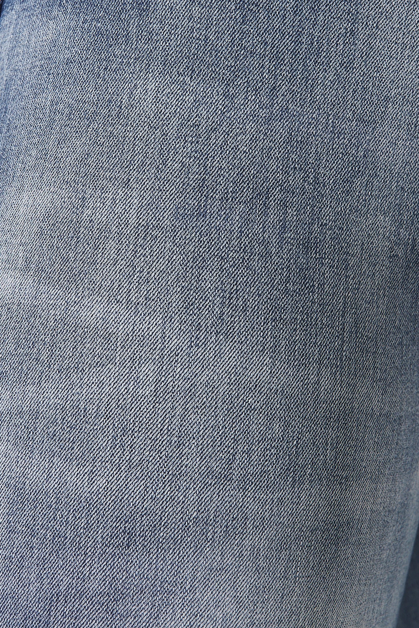 Little Lies High Rise Skinny Jegging In Mid Blue Denim - Image 10