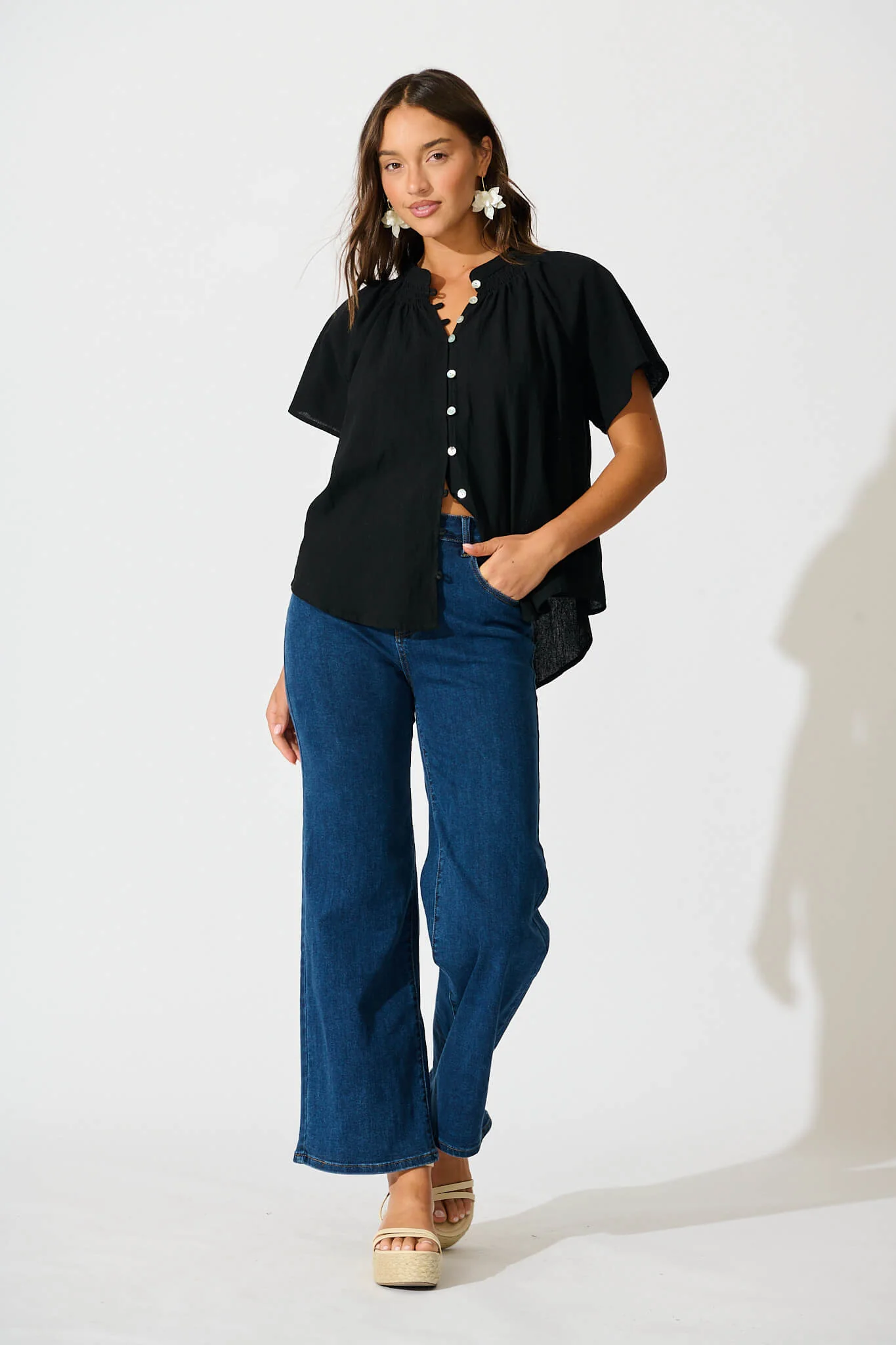 Lombard Top in Black Cotton Linen - Image 4