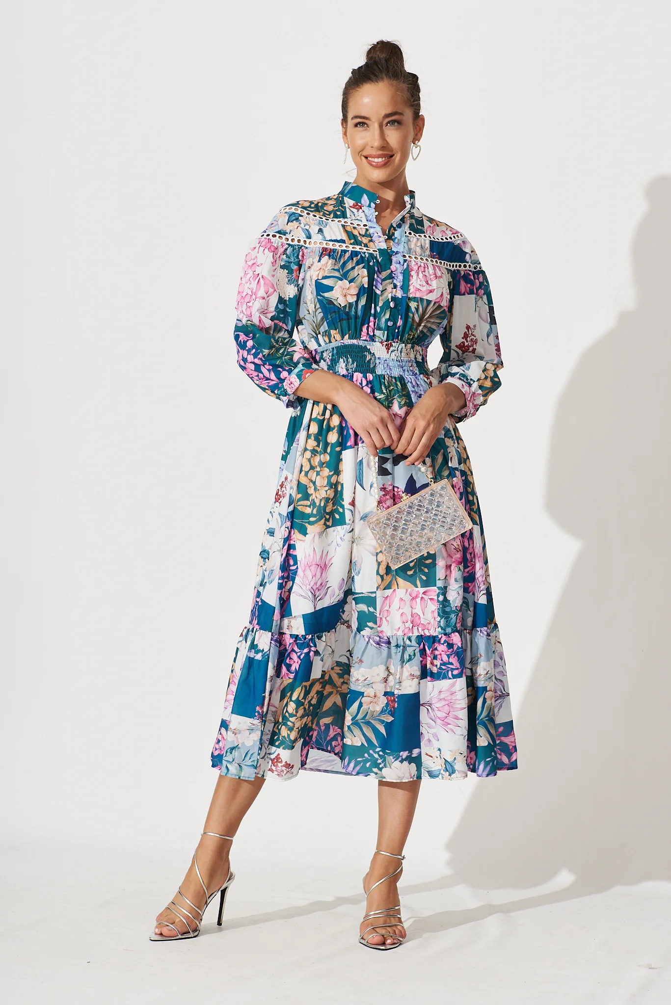 Lyn Midi Dress In Dark Green Patch Floral - Image 2