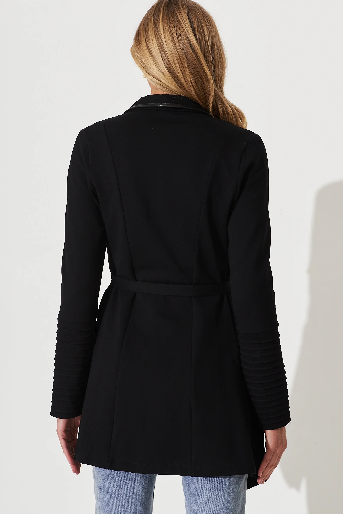 Lynda Jacket In Black - Image 5