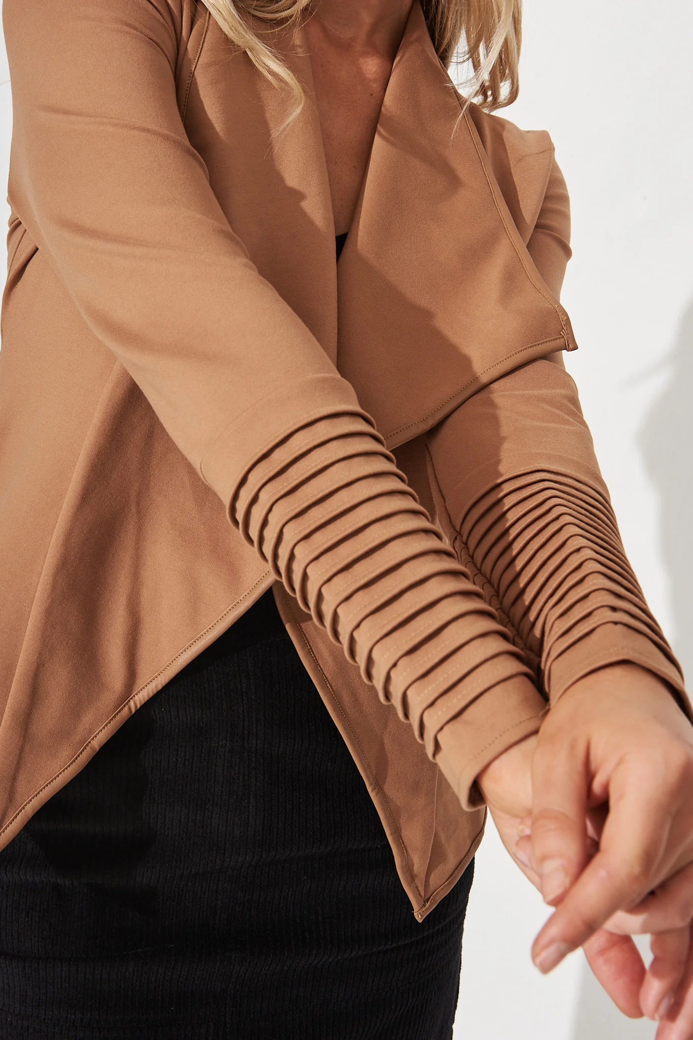 Lyndall Jacket In Tan - Image 5